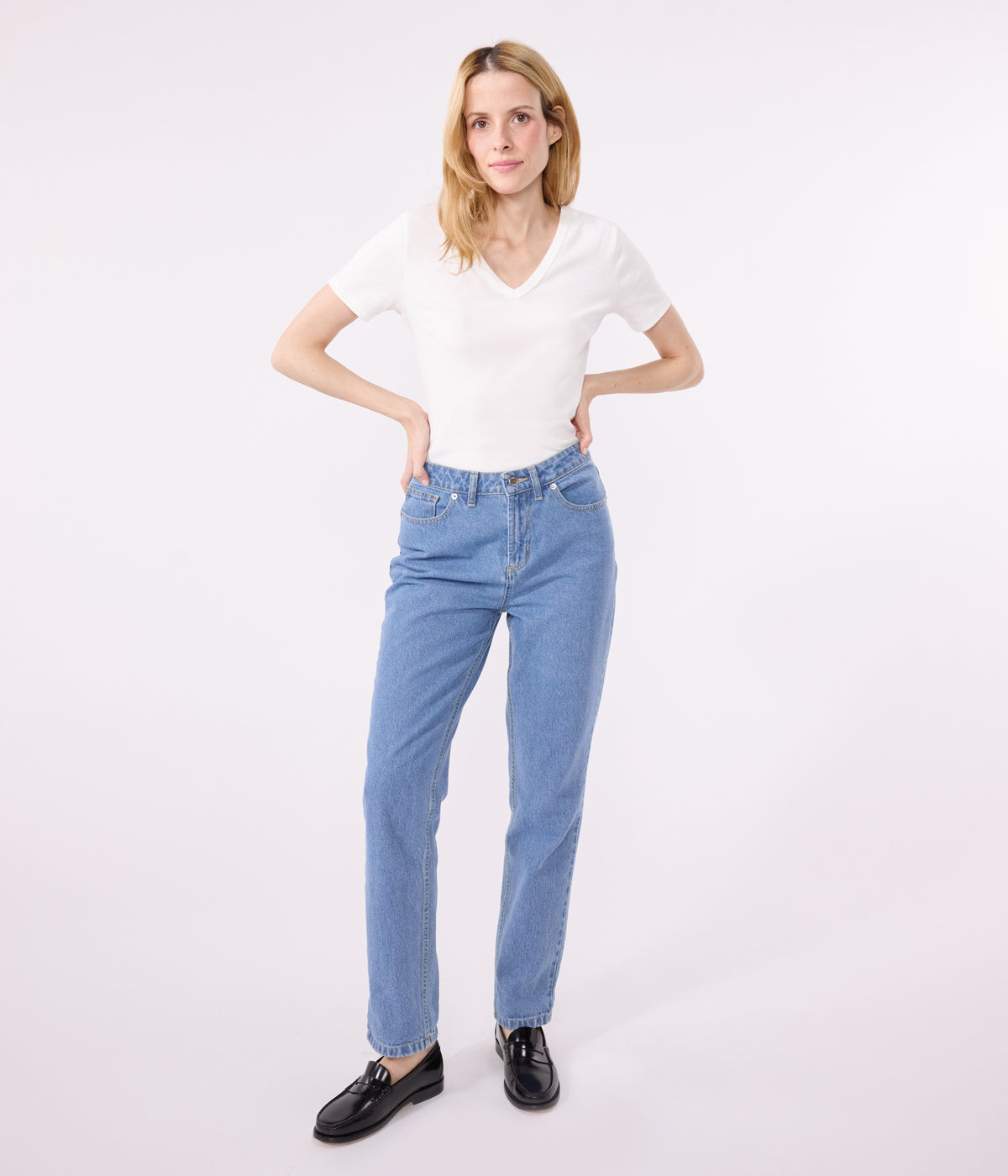 tee-shirt-col-v-l-iconique-manches-courtes-en-côte-unie
