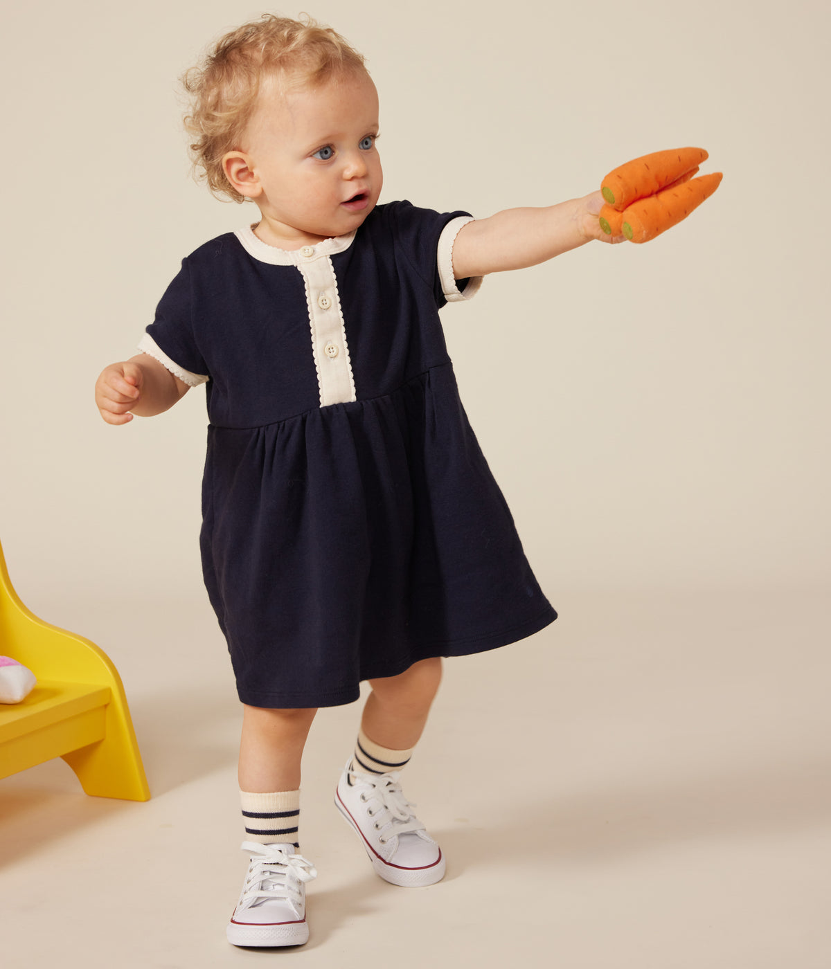 robe-manches-courtes-en-coton-bébé