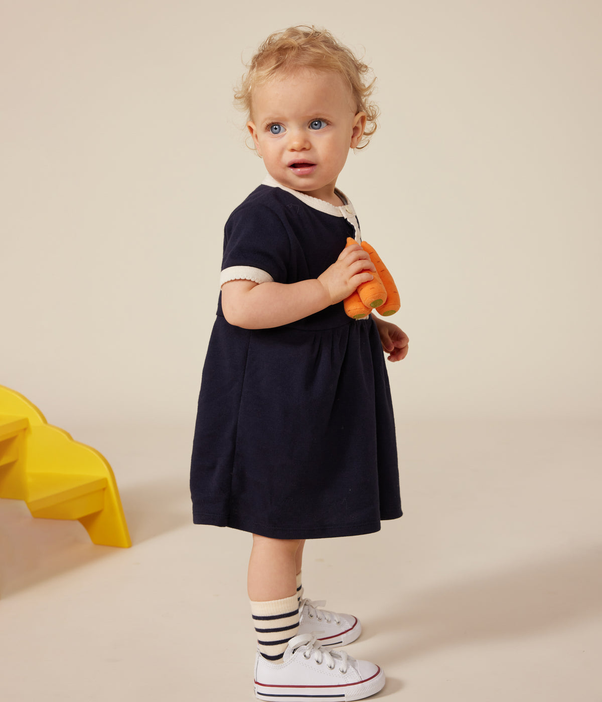 robe-manches-courtes-en-coton-bébé