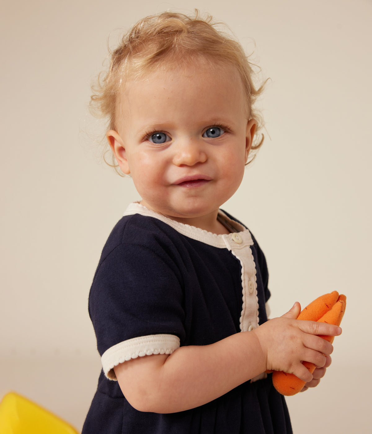 robe-manches-courtes-en-coton-bébé