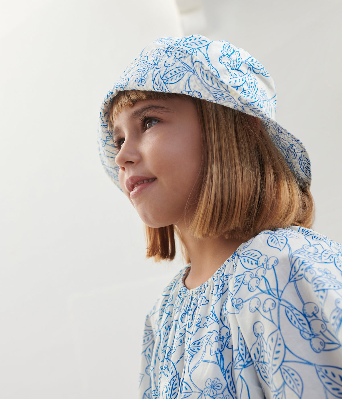 capeline-enfant-fille-en-popeline-imprimé