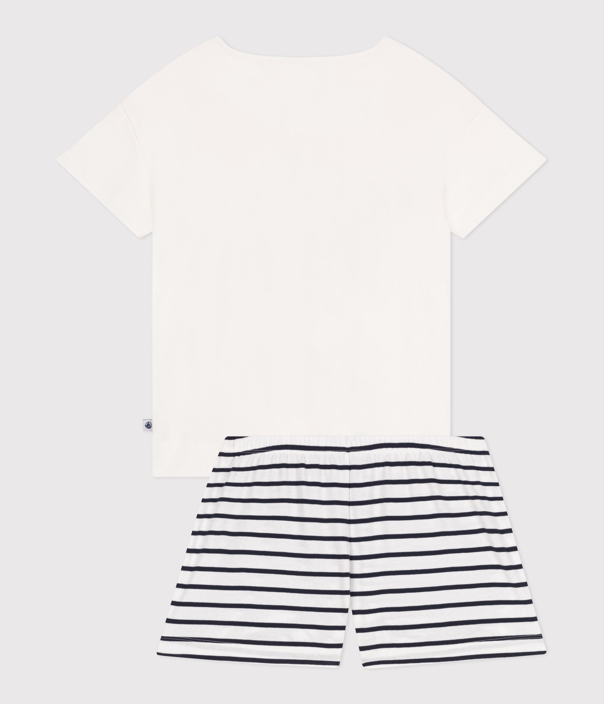 pyjama-short-femme-en-coton-imprimé-cœurs