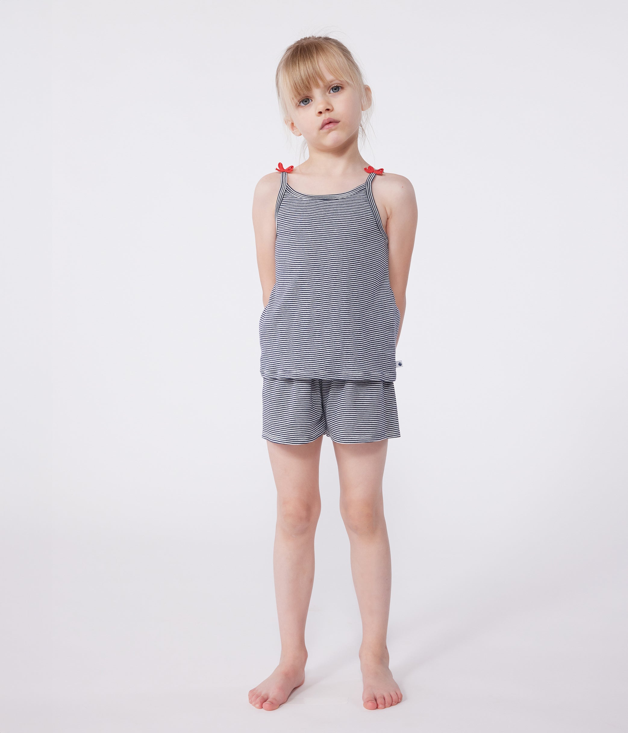 pyjama-short-enfant-en-coton-à-bretelles-à-rayures