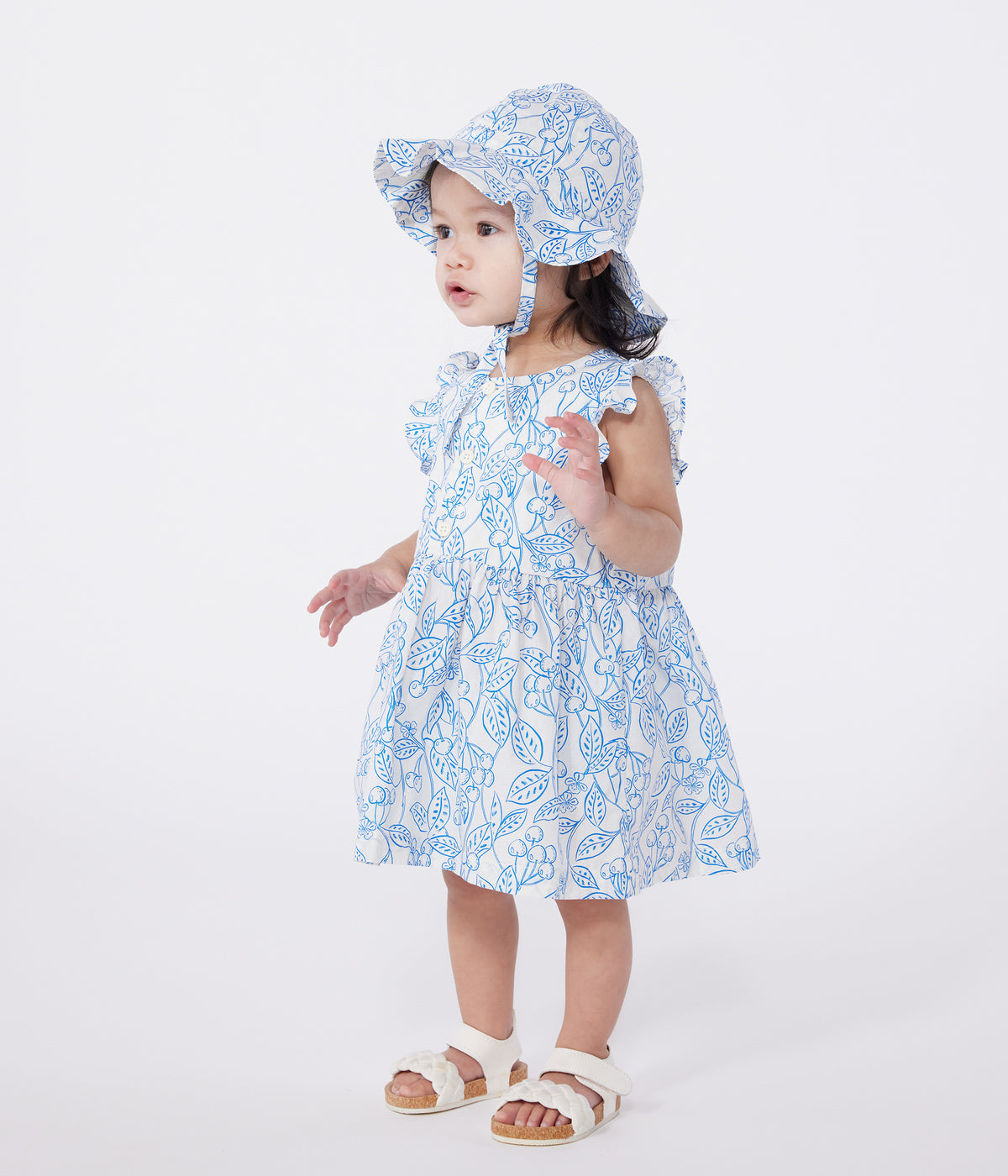 robe-bébé-en-coton-et-son-bloomer,-imprimés-cerises-bleues