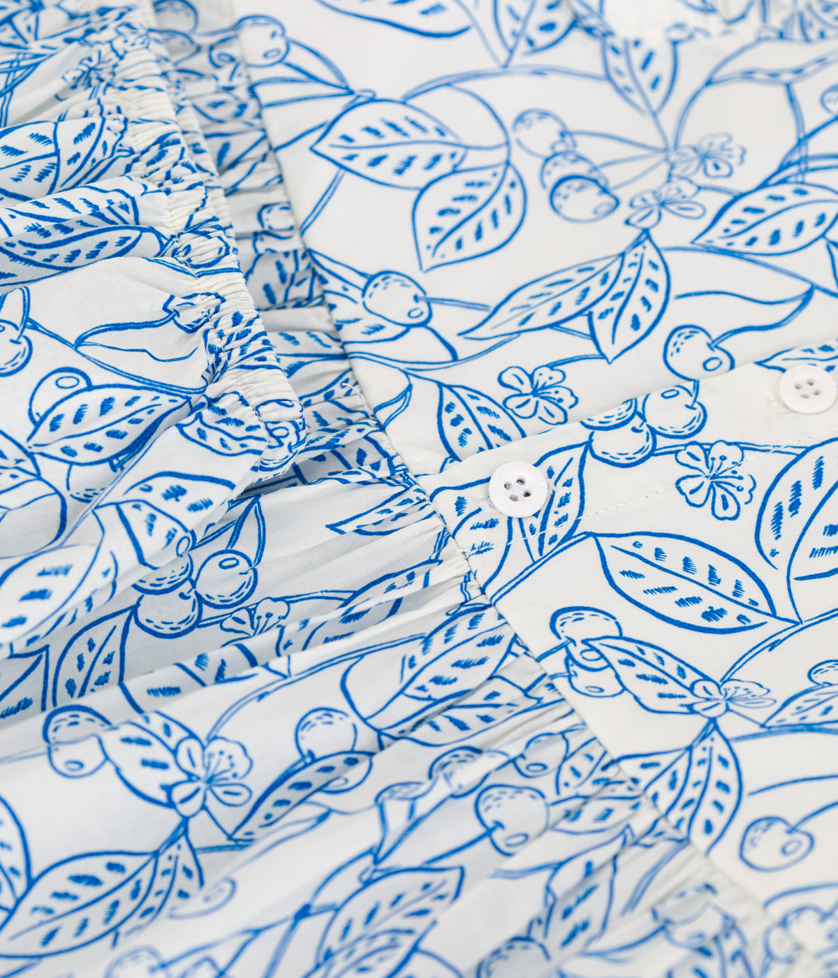 robe-bébé-en-coton-et-son-bloomer,-imprimés-cerises-bleues