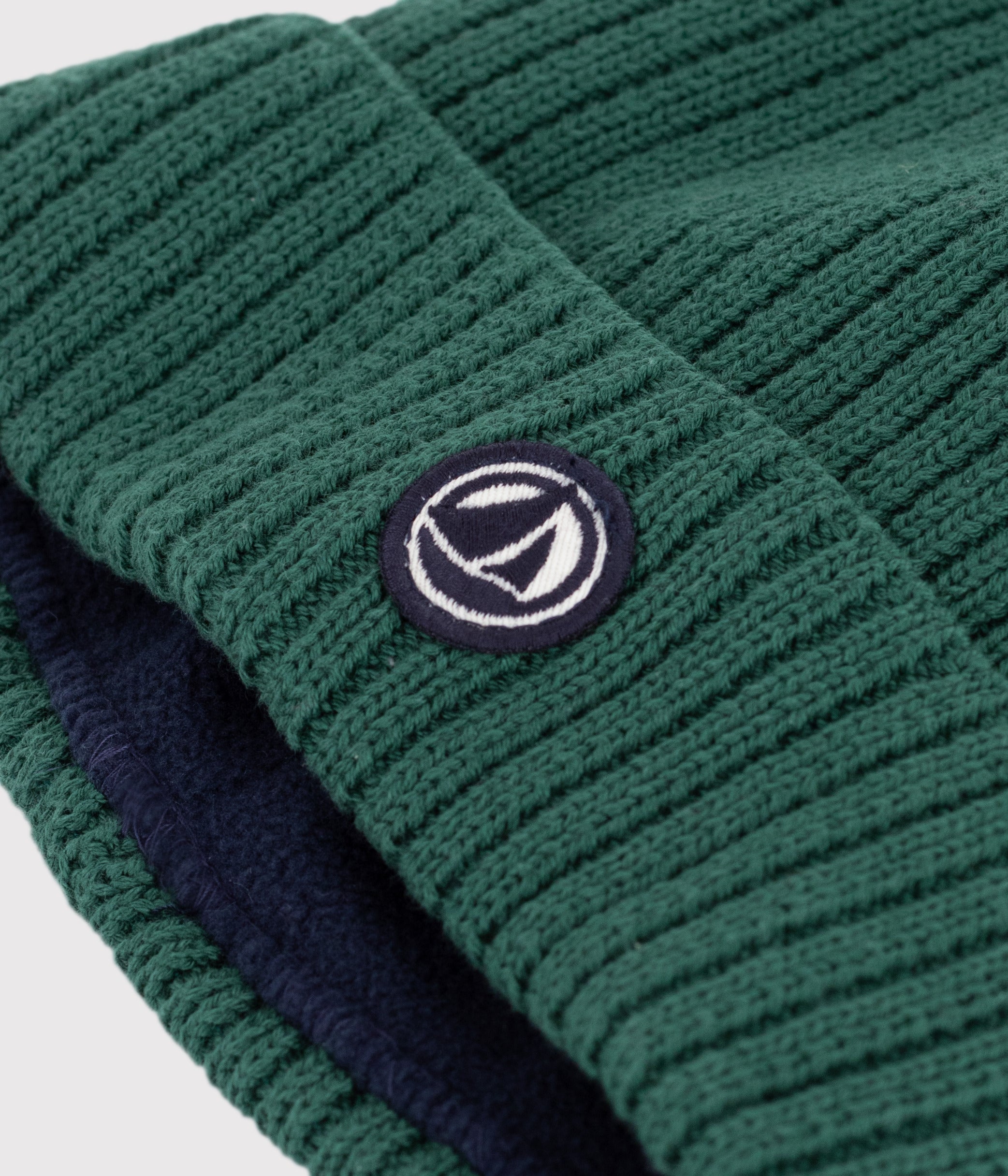 bonnet-enfant-en-tricot-doublé-en-polaire
