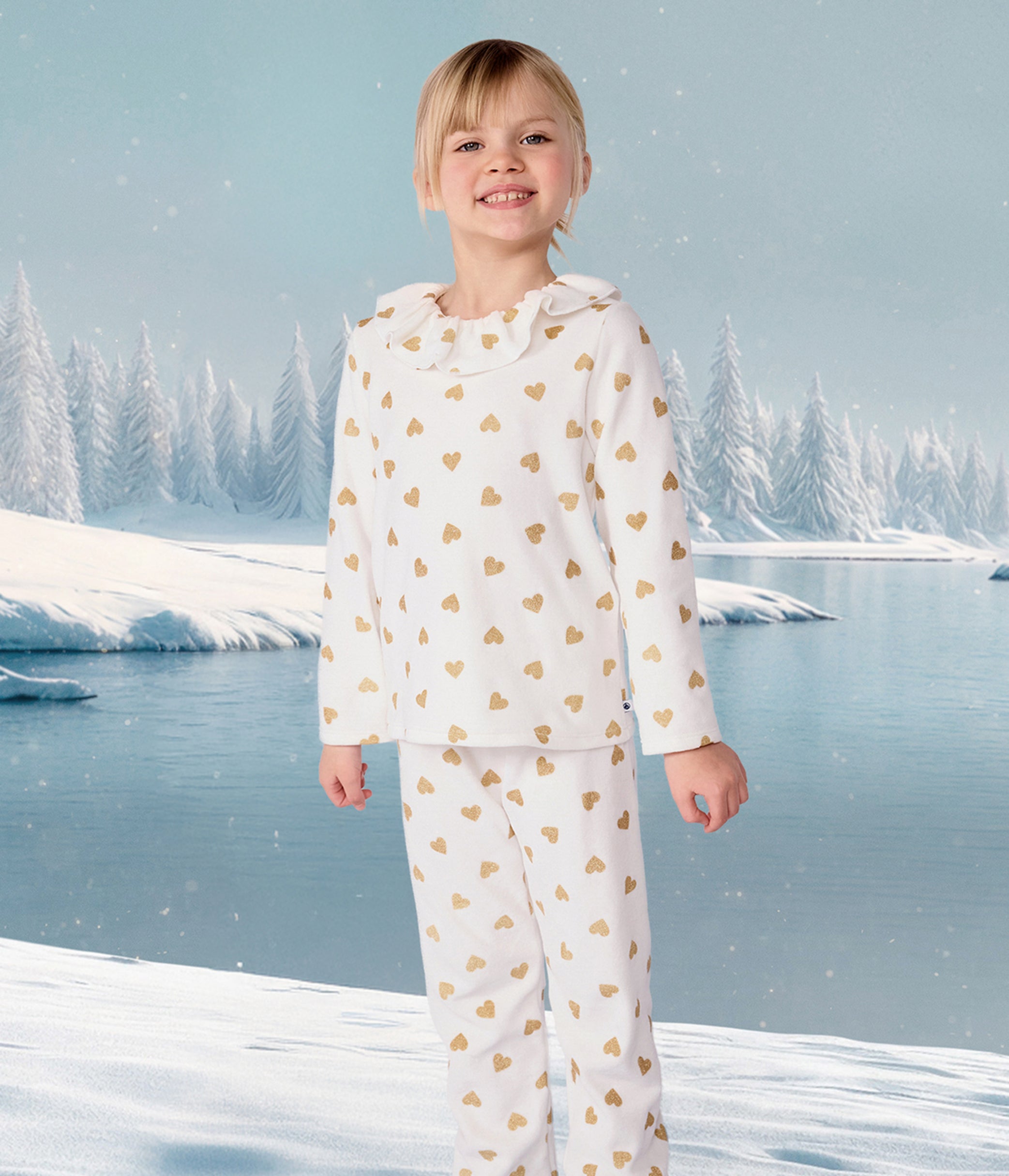 pyjama-enfant-en-velours-imprimé-cœurs-dorés