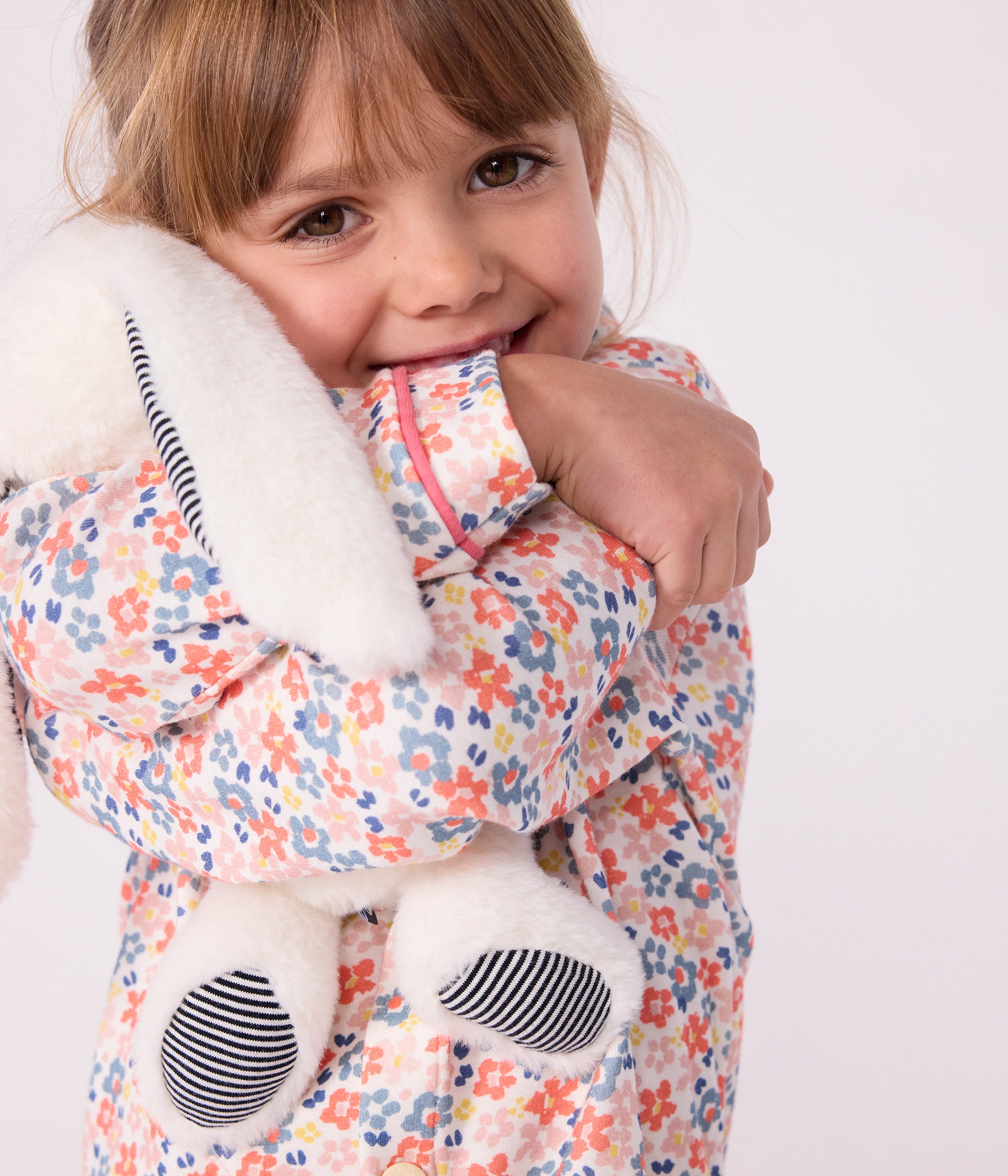 pyjama-boutonné-enfant-en-coton-imprimé