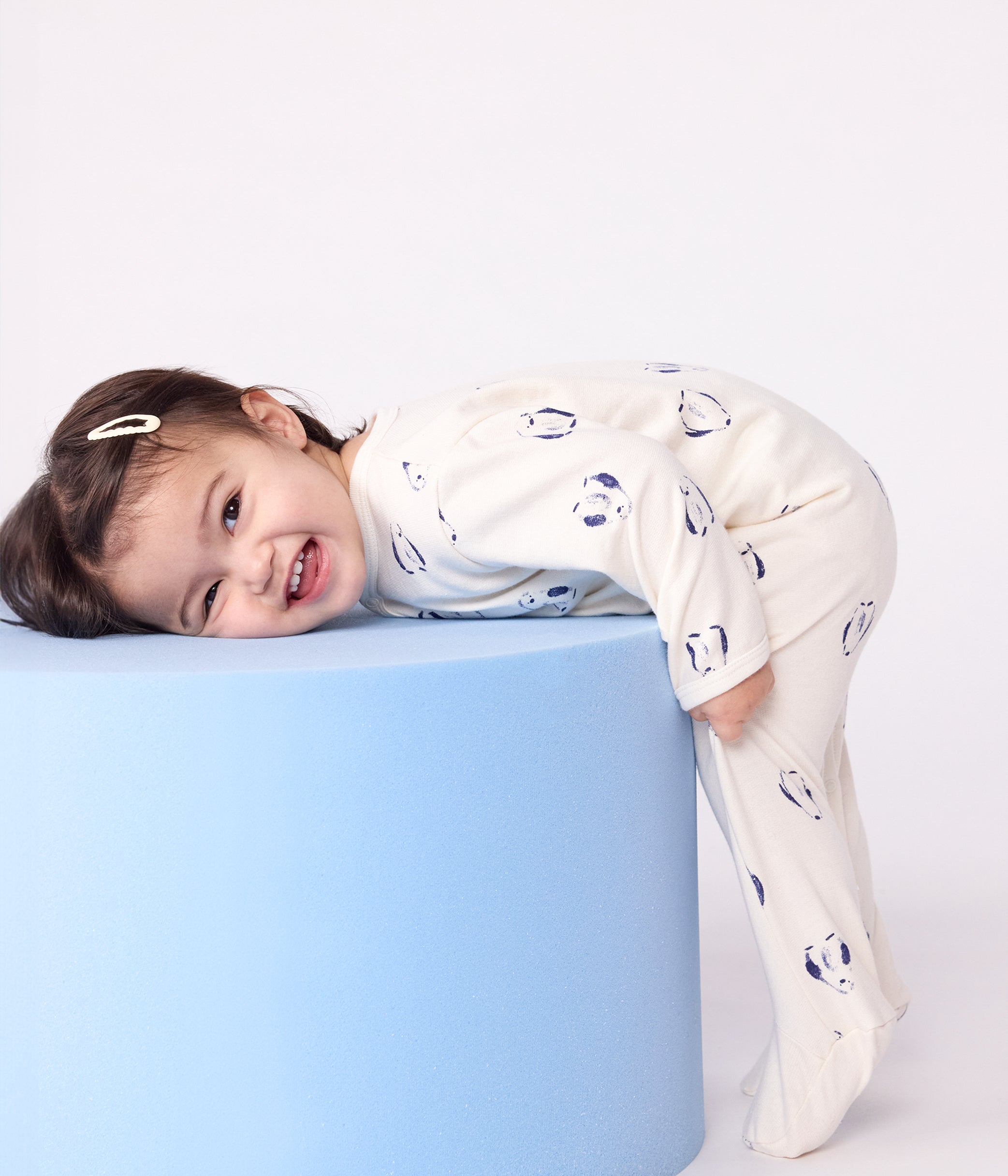 pyjama-bébé-en-molleton-gratté-avec-col-pétale-imprimé-fleuri