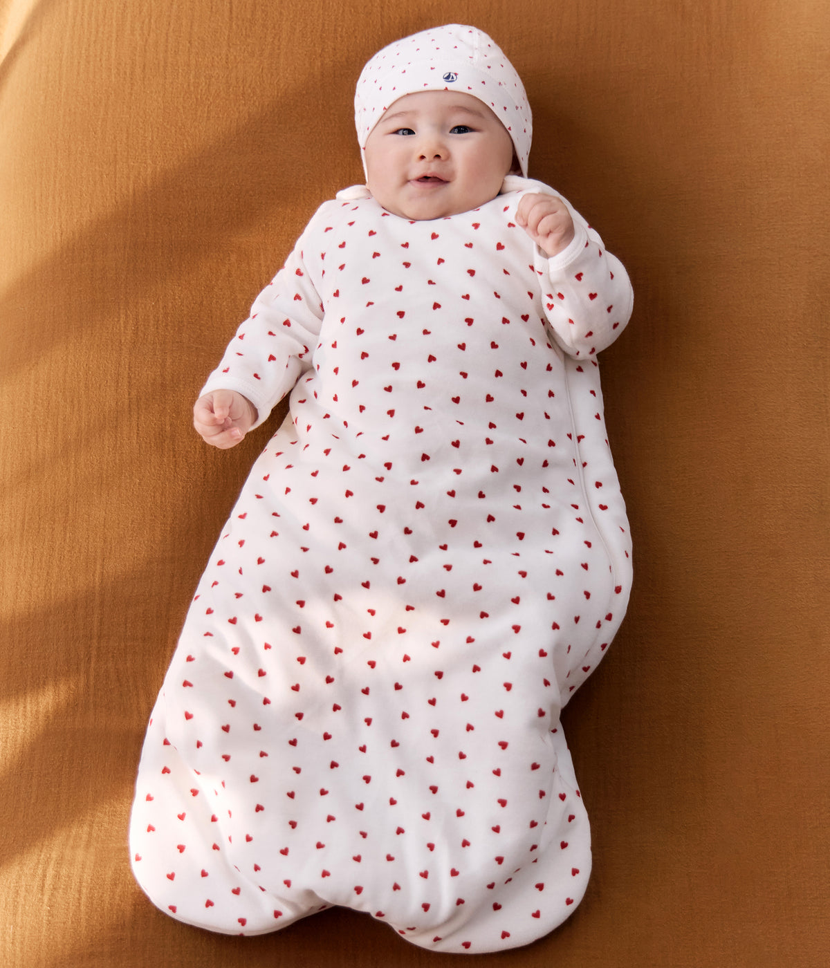 gigoteuse-tog-3-bébé-en-velours-imprimé-coeurs