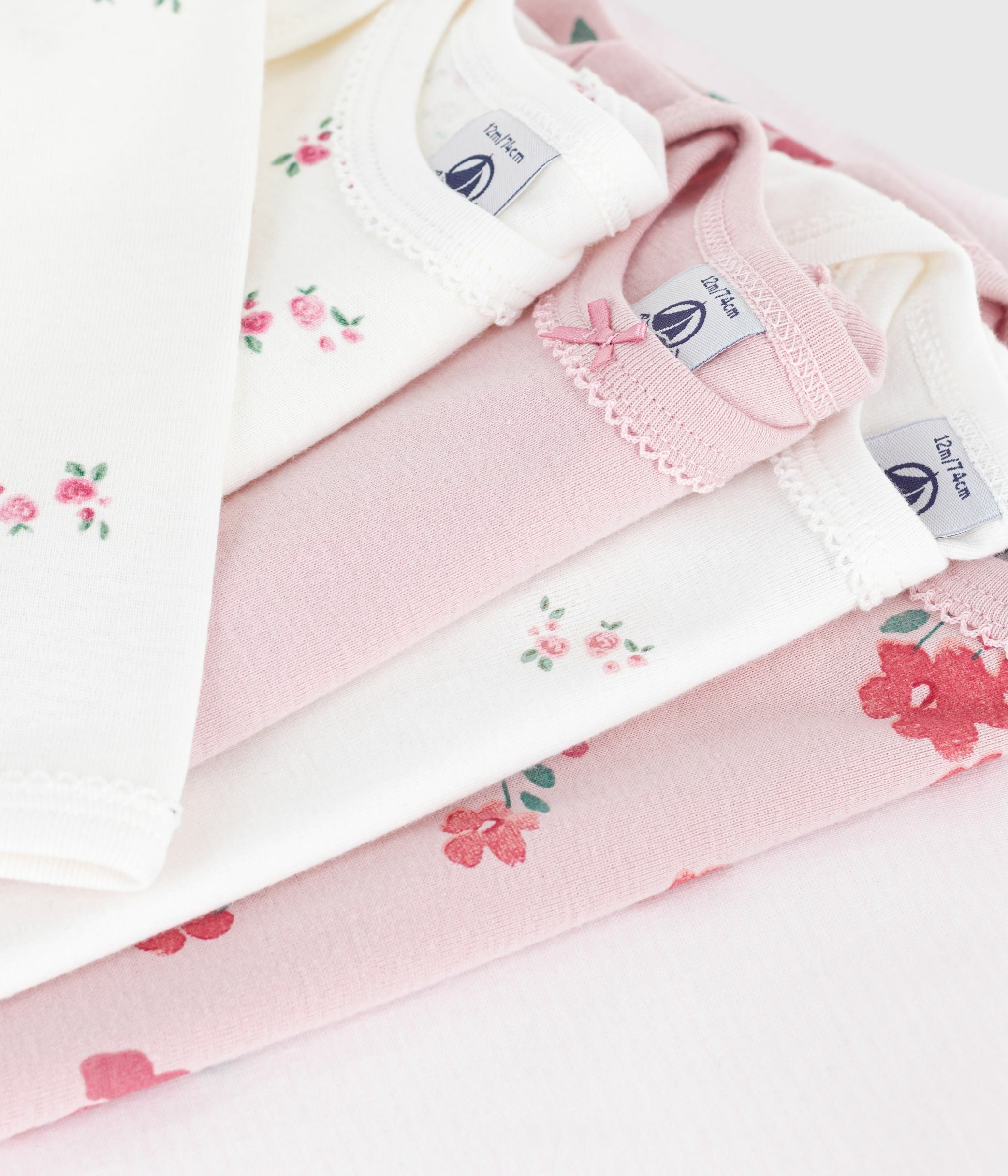 lot-de-5-bodies-manches-longues-en-coton-imprimé-fleuri-bébé