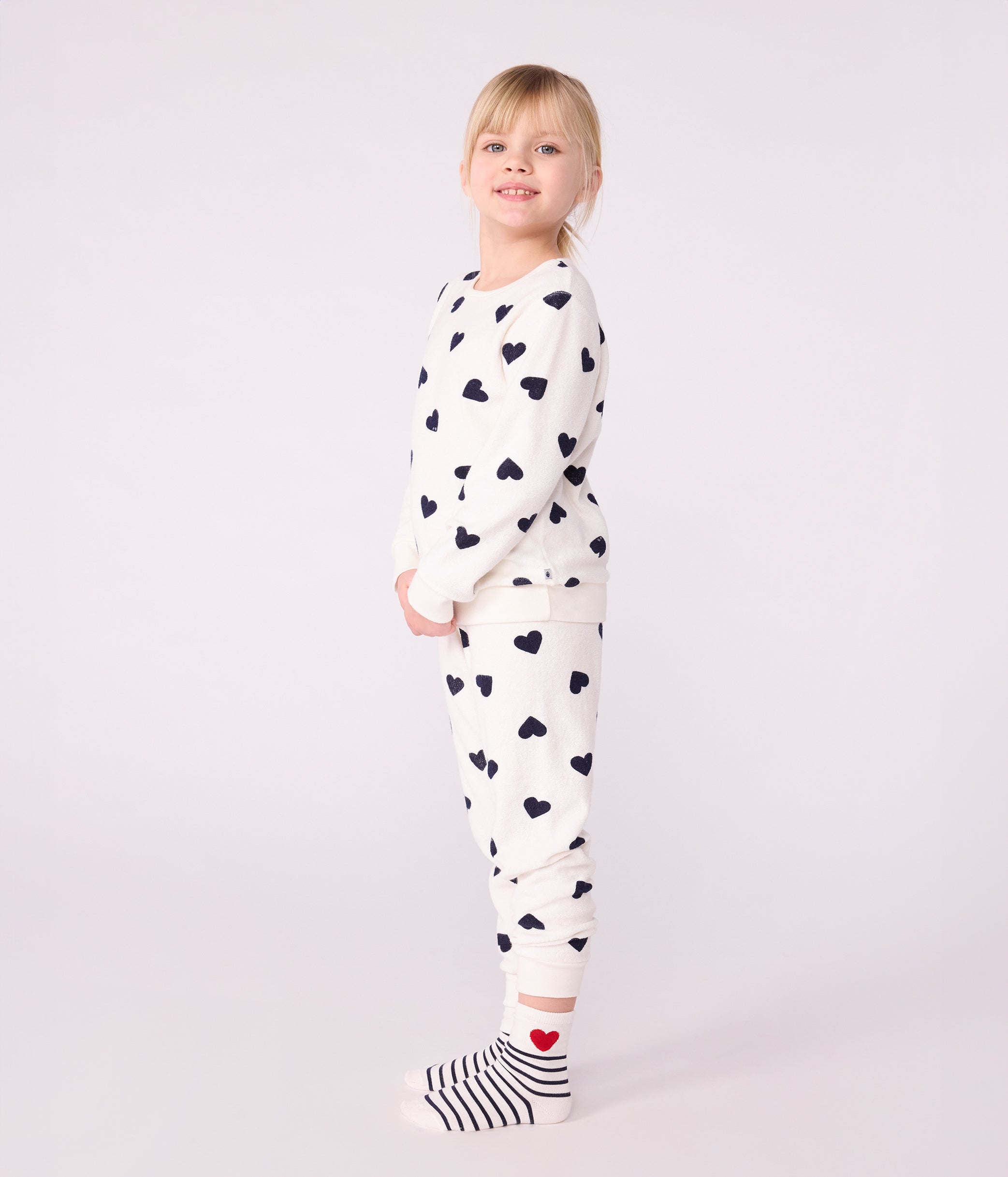 lot-de-3-paires-de-chaussettes-enfant-en-coton-rayures-et-cœurs