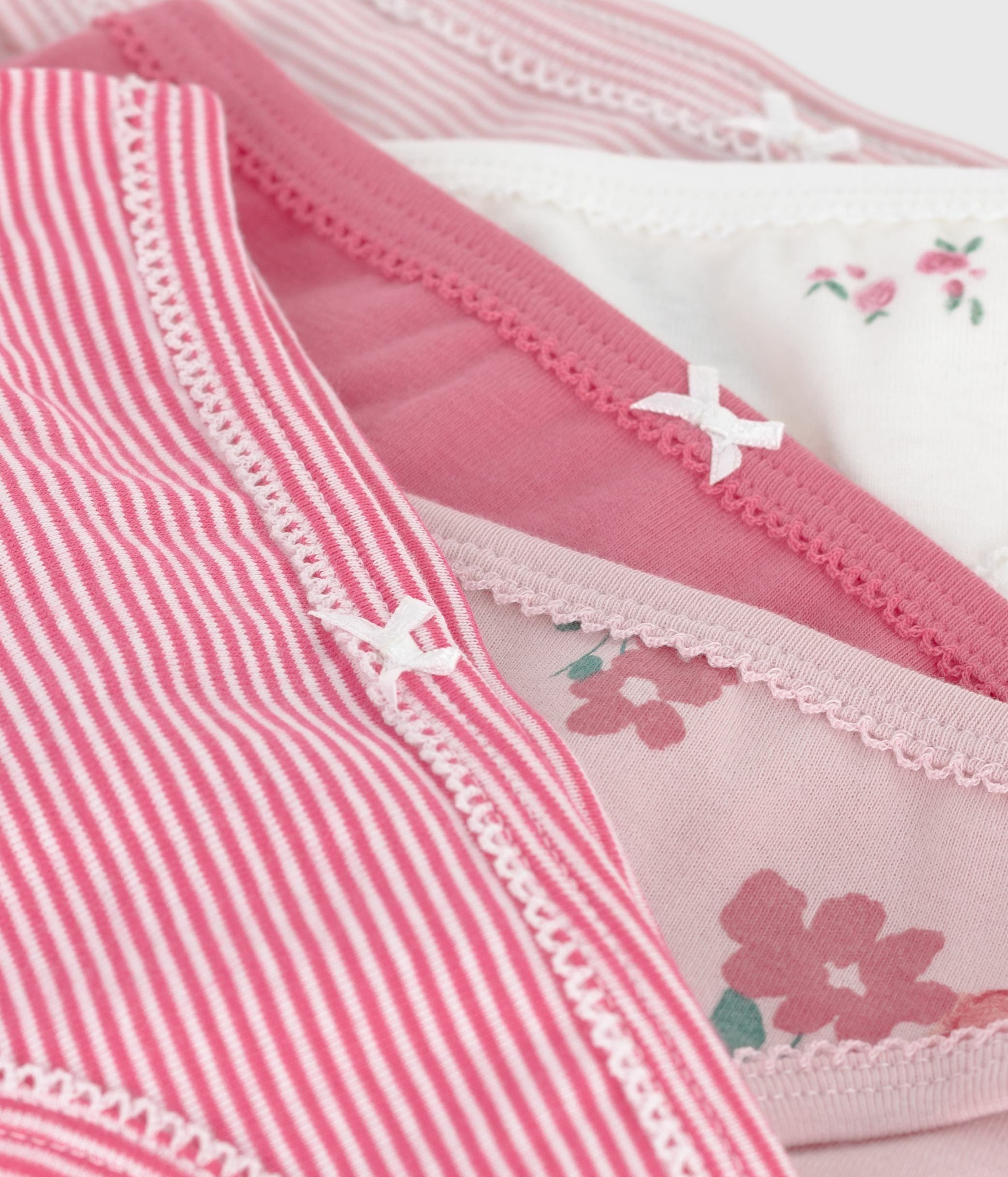 lot-de-5-culottes-enfant-en-coton-imprimé-fleurs