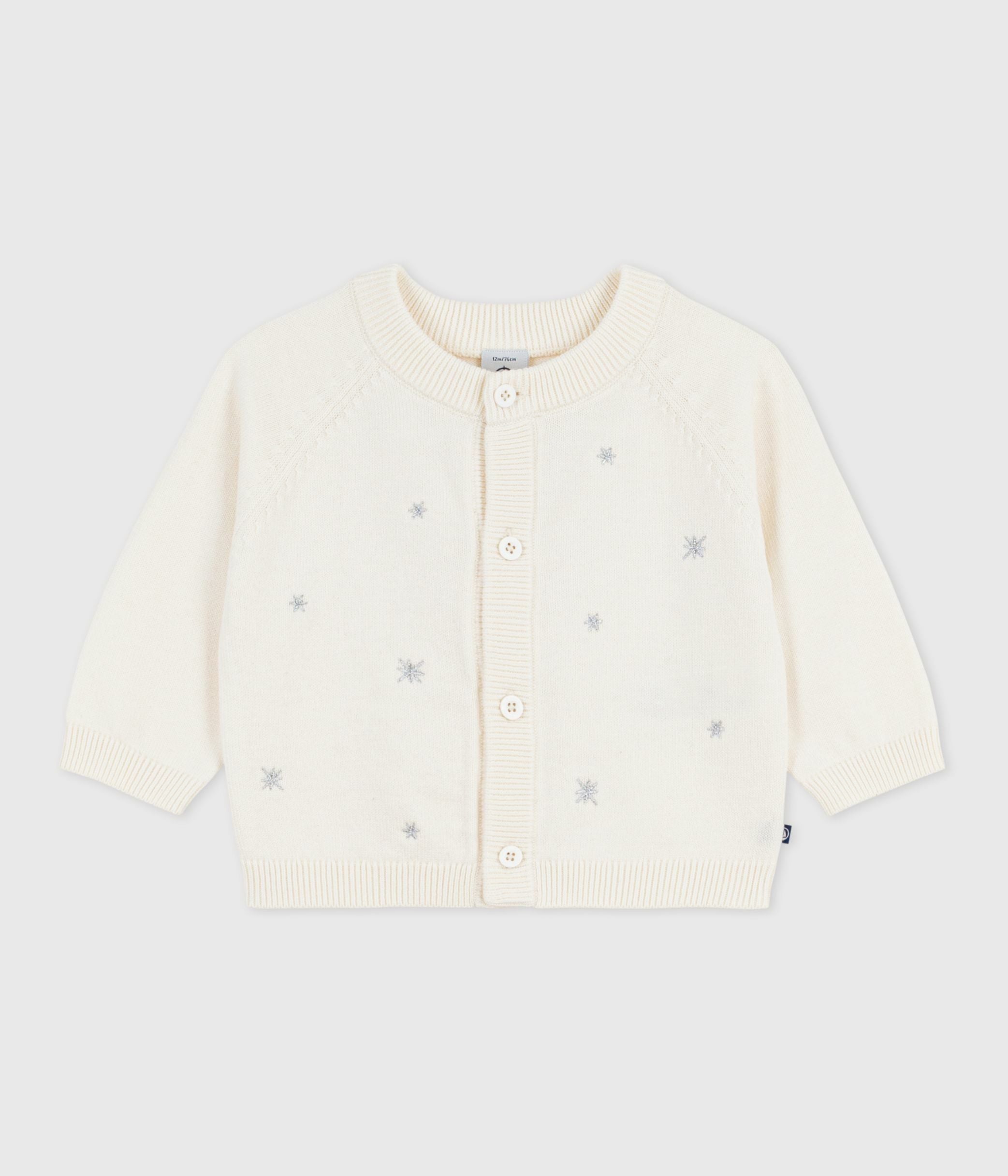 cardigan-bébé-en-tricot-laine-et-coton-brodé-d-étoiles
