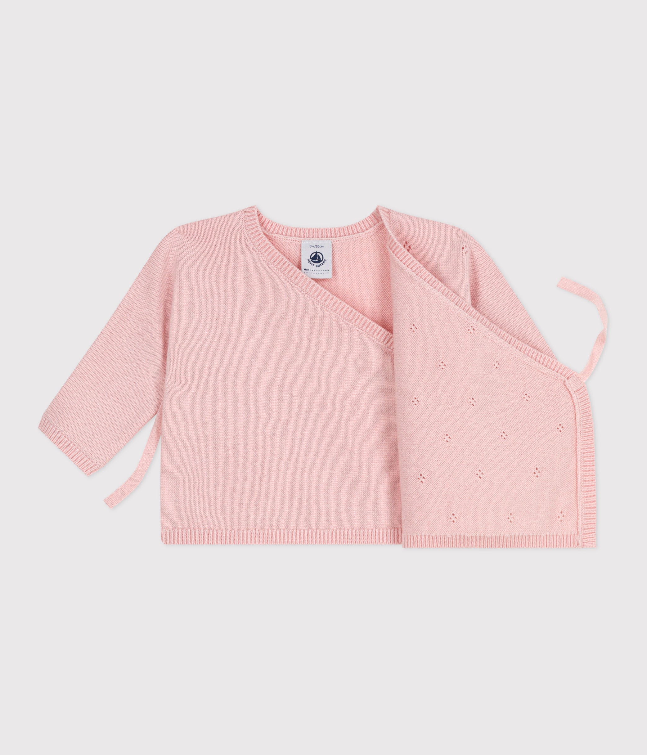 brassière-bébé-cache-cœur-ajourée-en-tricot-laine-et-coton