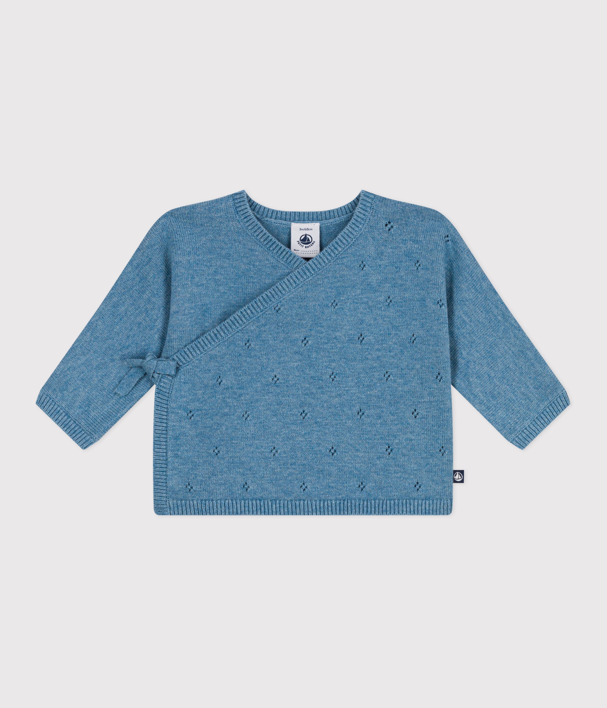 brassière-bébé-cache-cœur-ajourée-en-tricot-laine-et-coton