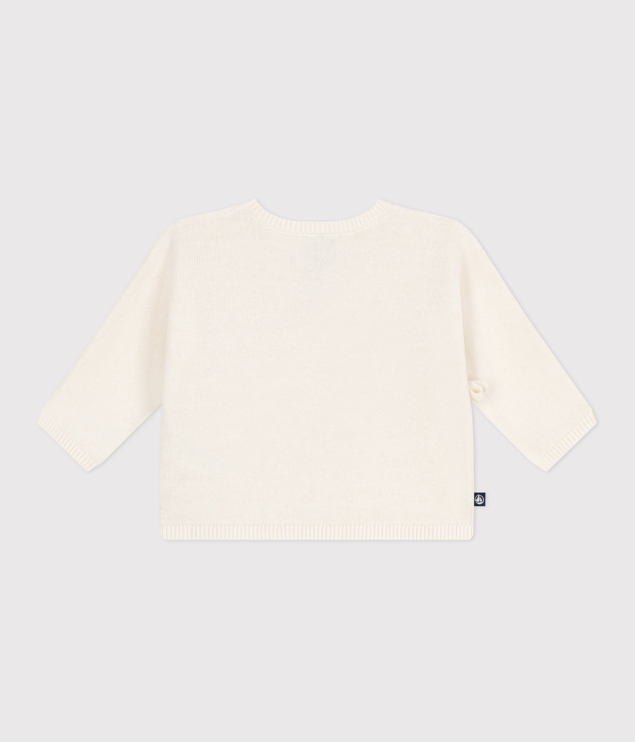 brassière-bébé-cache-cœur-ajourée-en-tricot-laine-et-coton