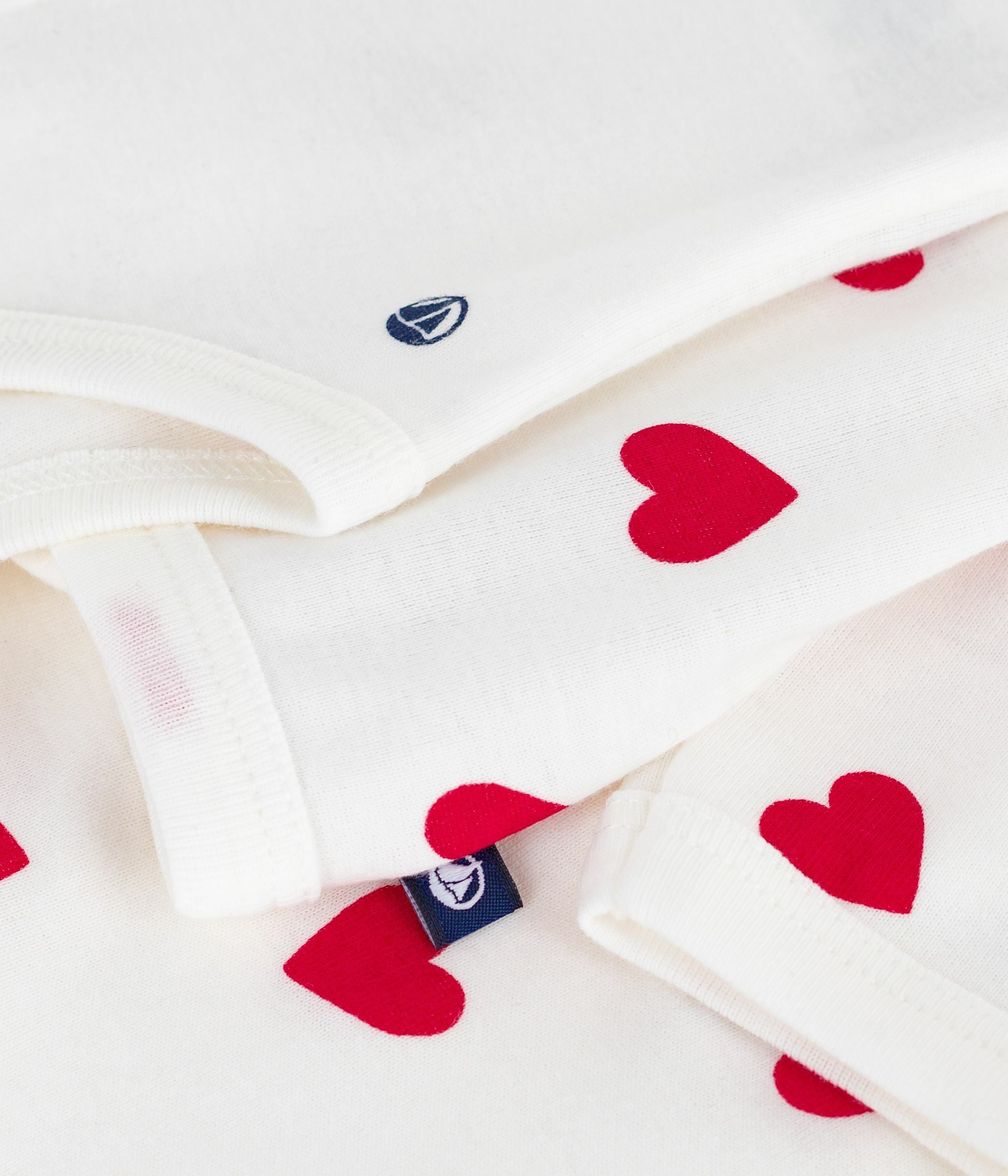ensemble-bébé-3-pièces-cache-coeur-imprimé-cœurs-en-coton