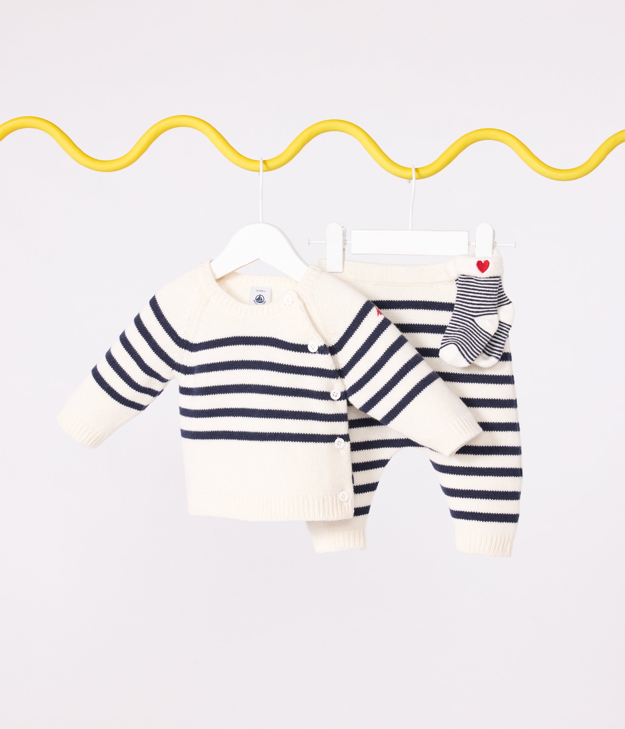 ensemble-2-pièces-bébé-rayure-marinière-en-tricot