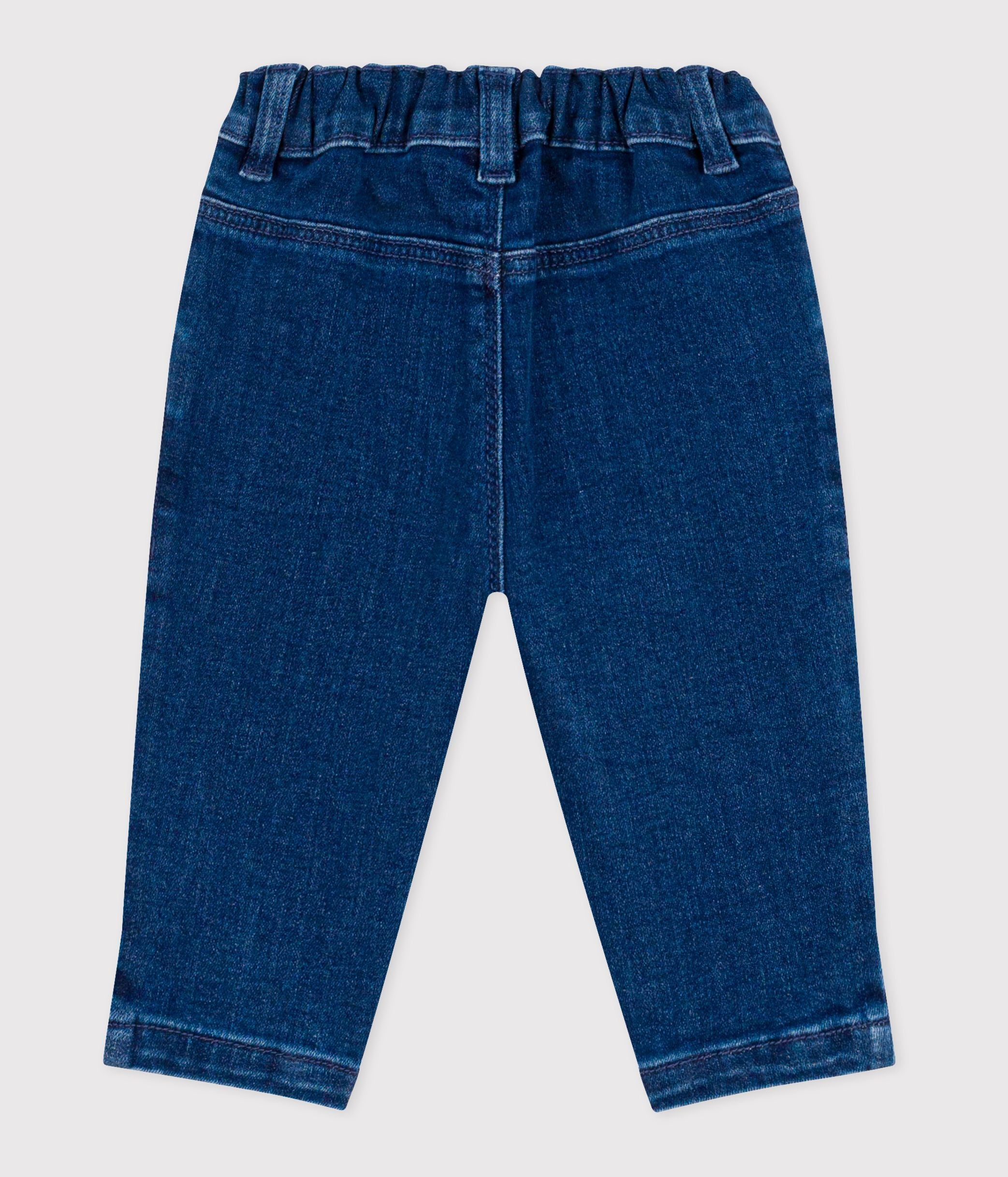pantalon-bébé-en-denim