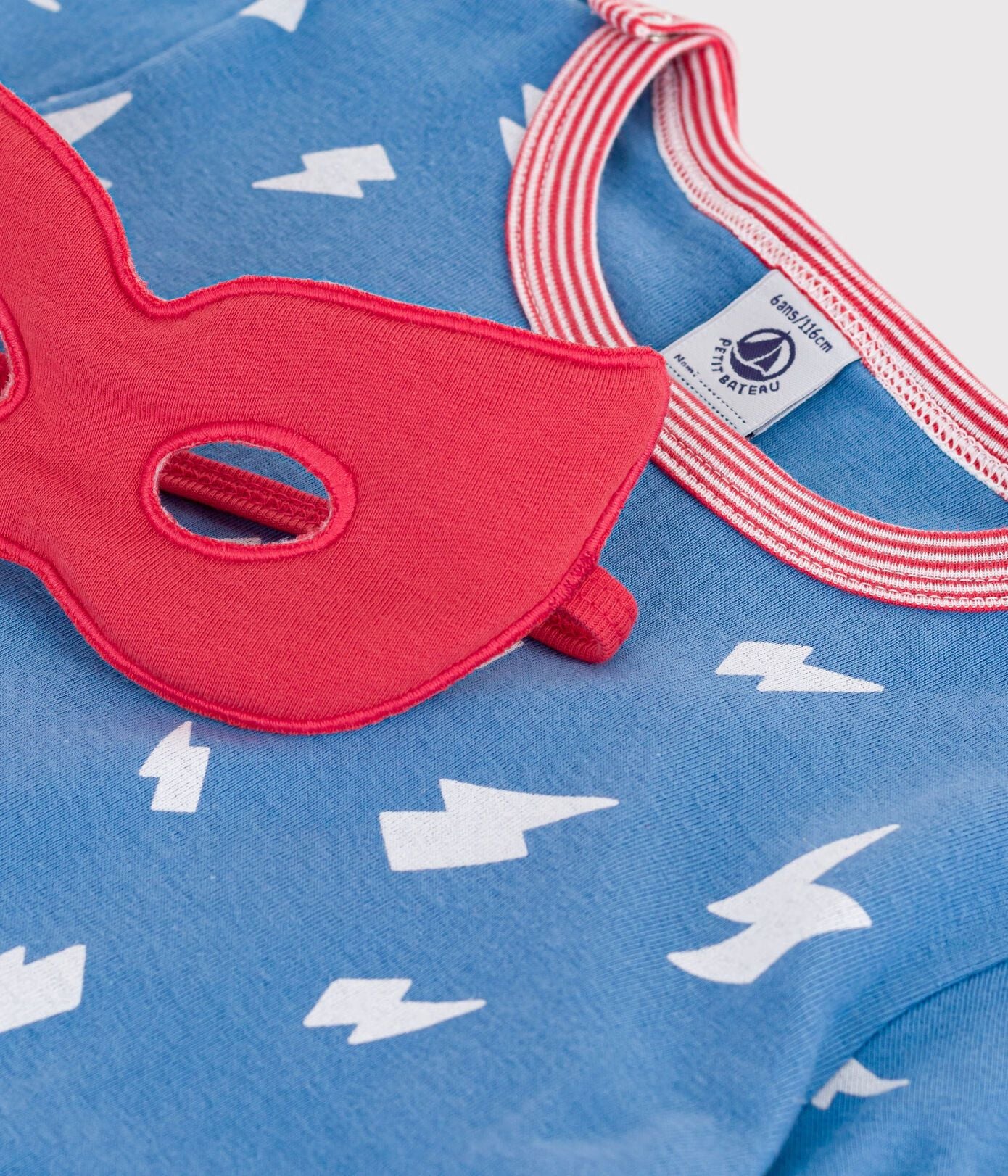 pyjama-déguisement-enfant-en-coton-phosphorescent-avec-cape