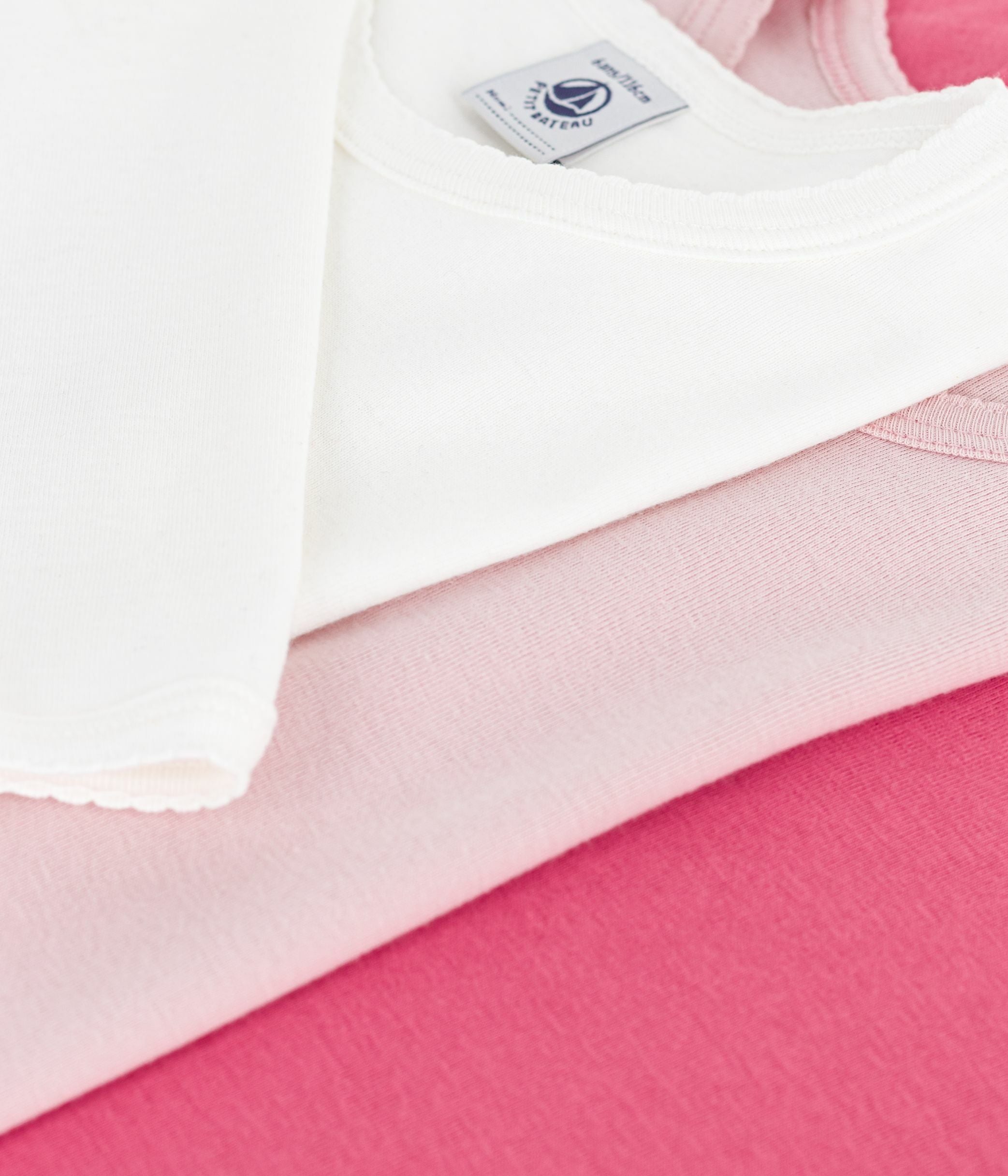 lot-de-3-tee-shirts-enfant-en-coton-à-manches-longues-uni