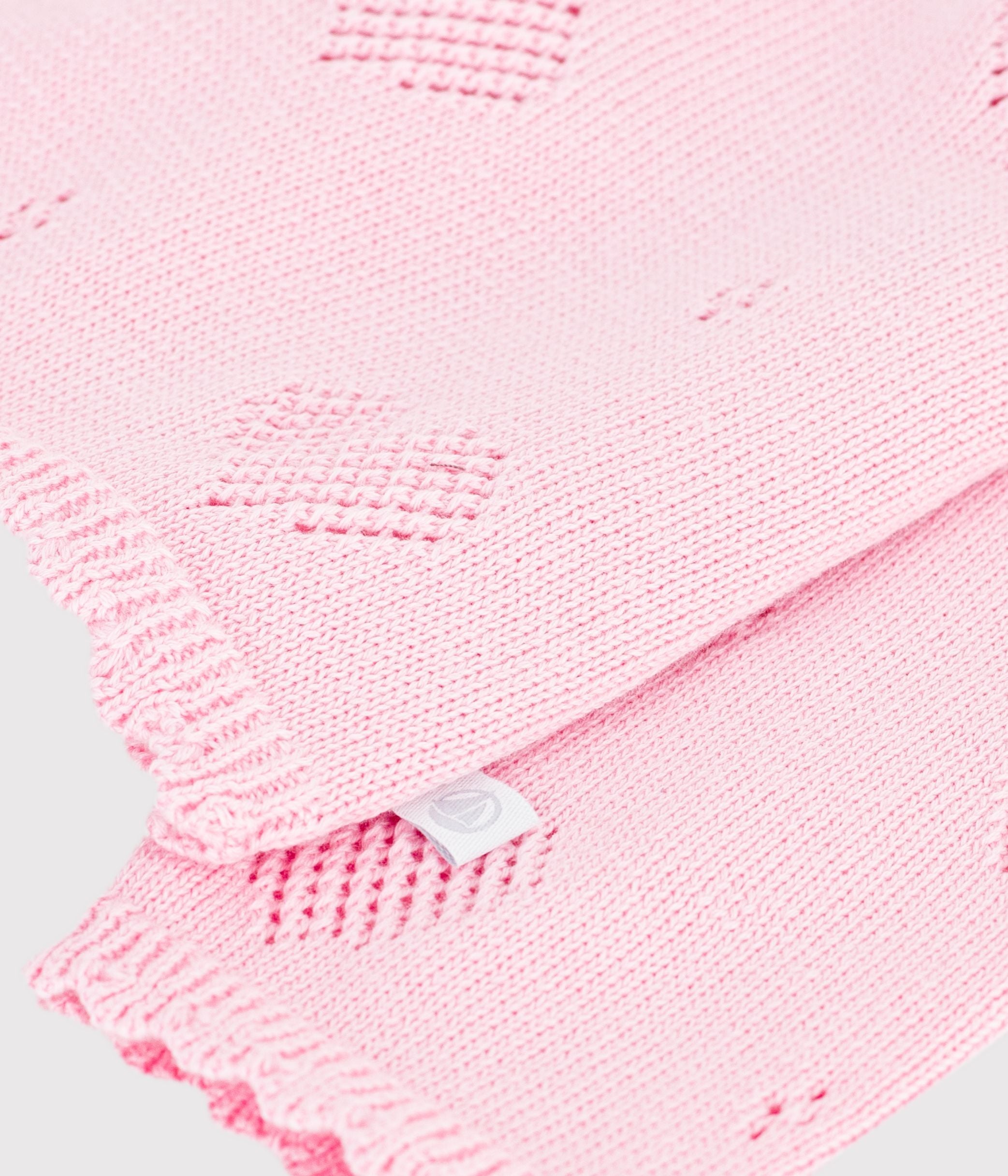 cardigan-bébé-en-coton-à-motifs-coeurs