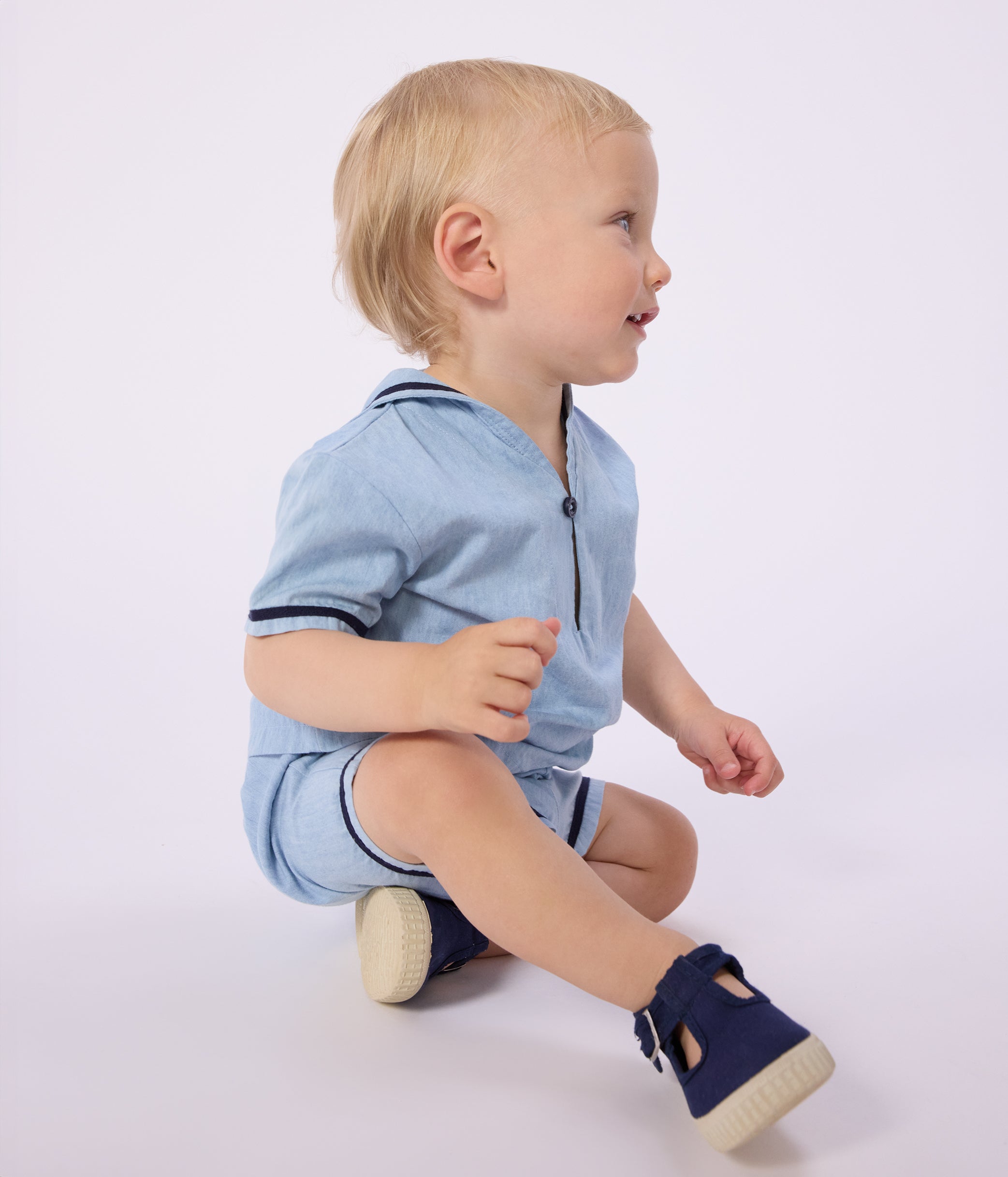 ensemble-2-pièces-en-chambray,-tee-shirt-col-vareuse