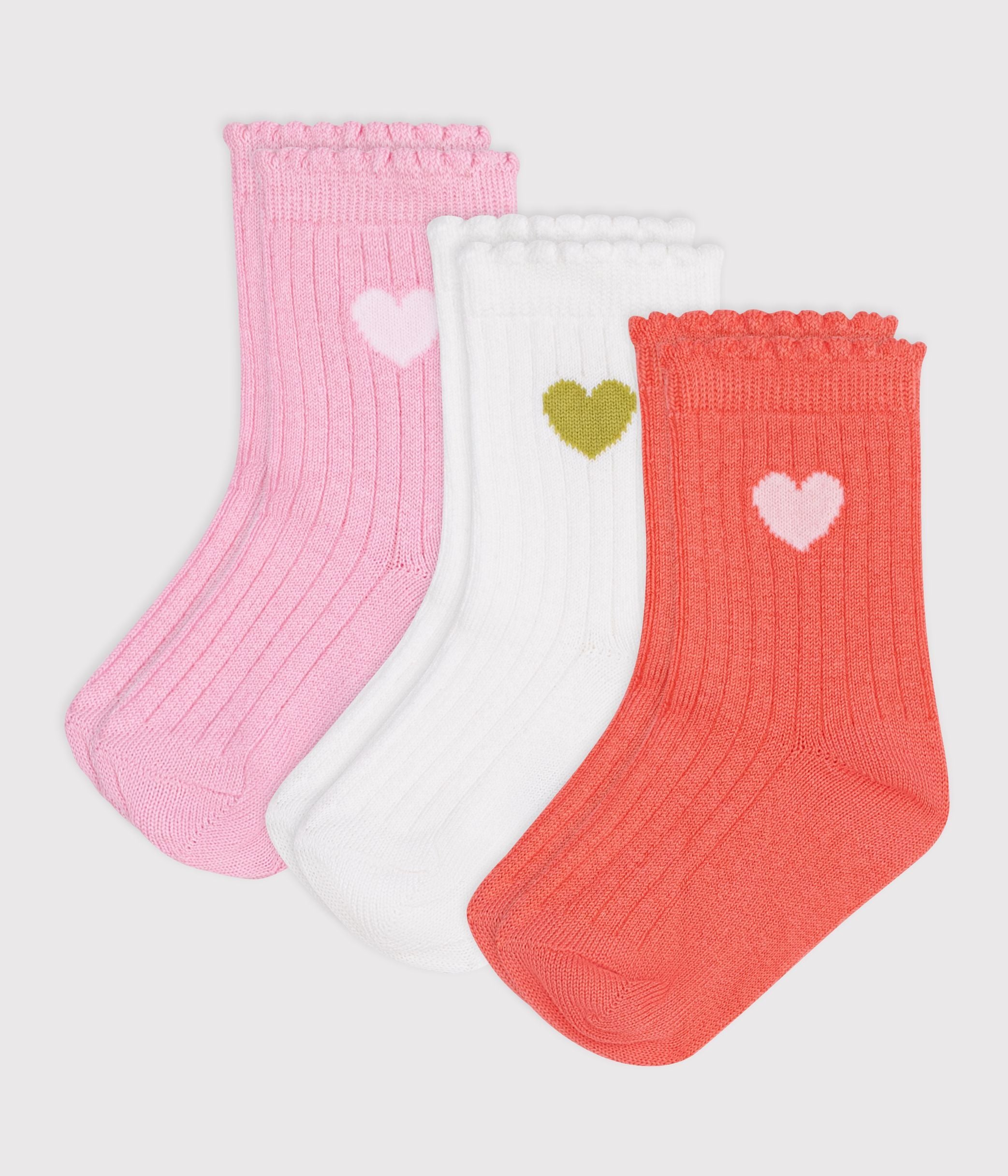 lot-de-3-paires-de-chaussettes-bébé-en-coton-avec-coeur