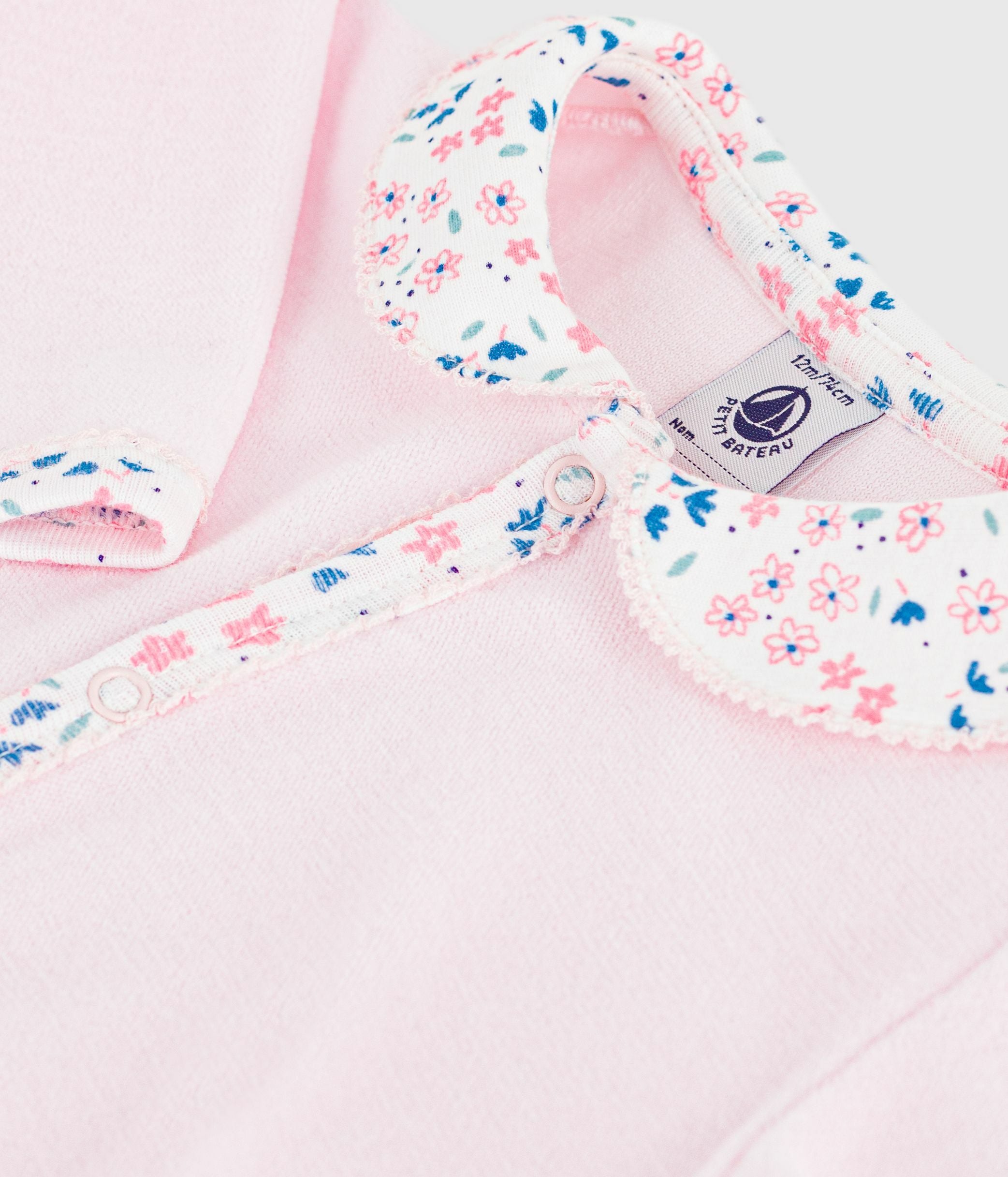 pyjama-bébé-en-velours-uni-à-col