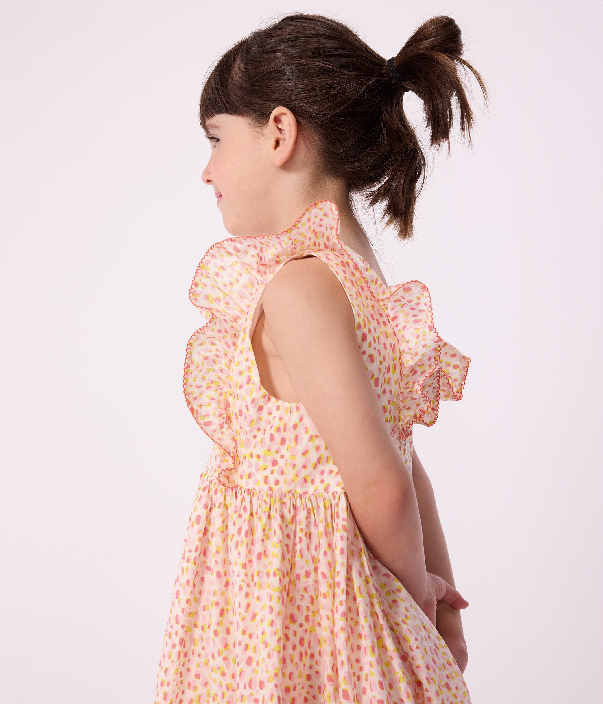 robe-sans-manches-dos-nu-enfant-en-coton-imprimée
