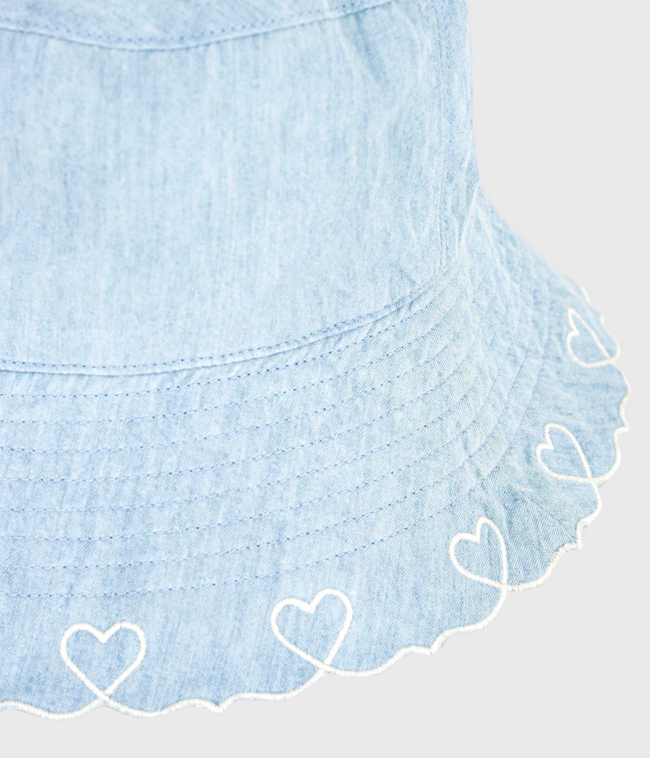 capeline-enfant-en-chambray