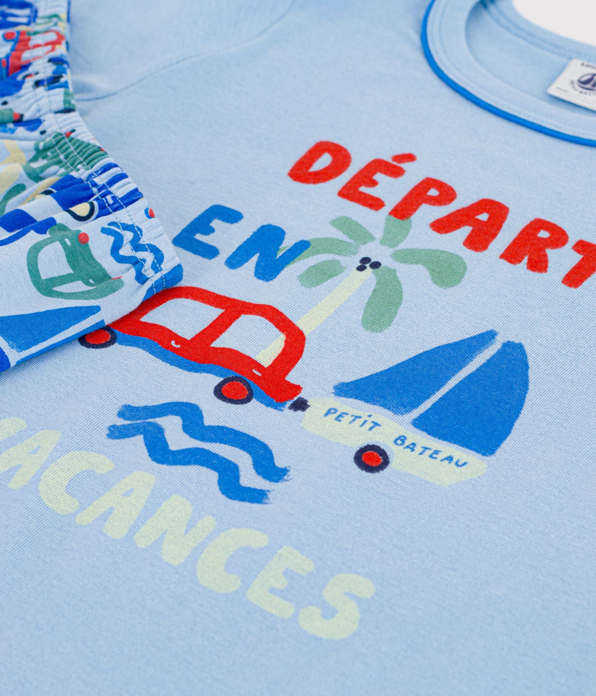 pyjama-short-enfant-en-coton-imprimé-voitures