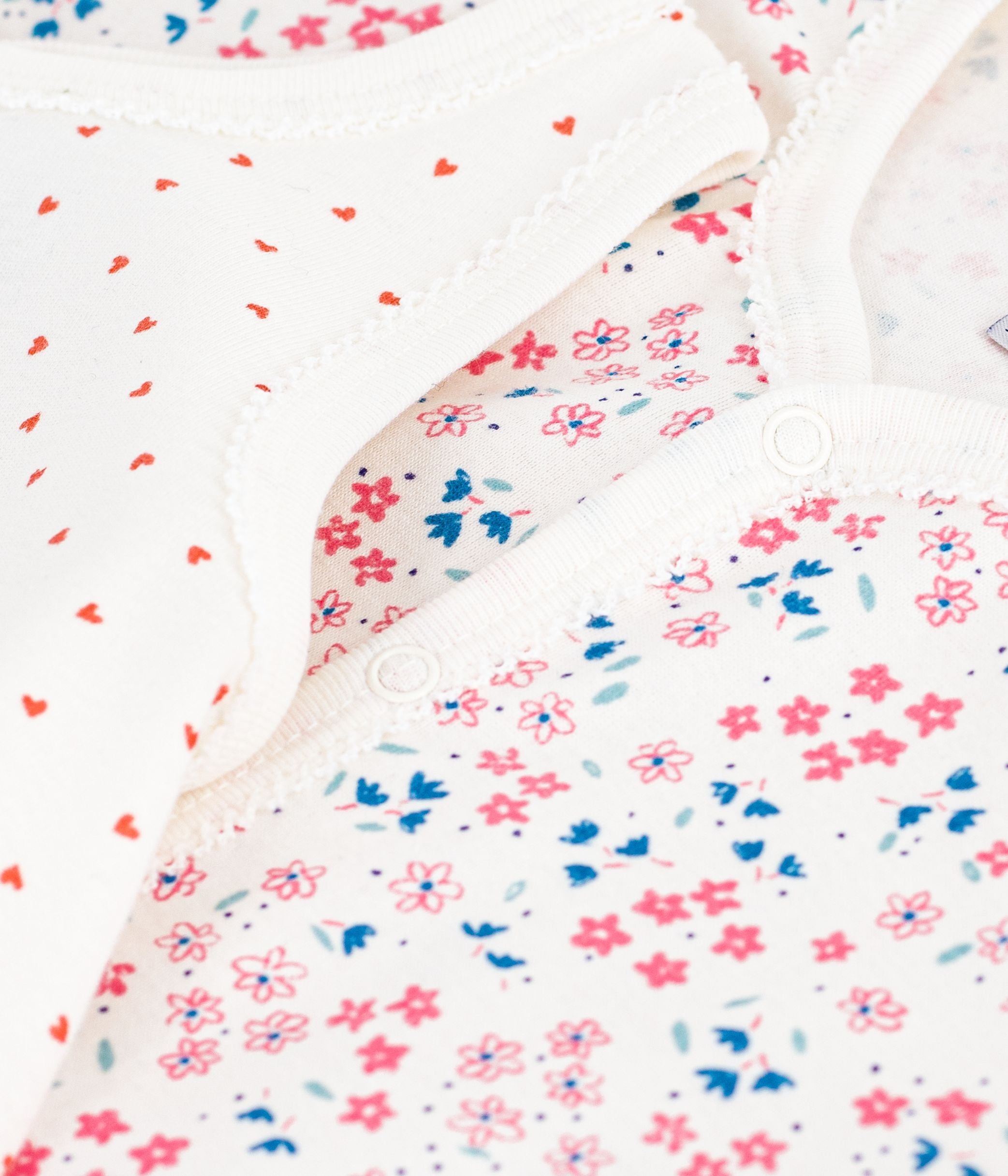 lot-de-2-combinaisons-courtes-bébé-en-coton-imprimé