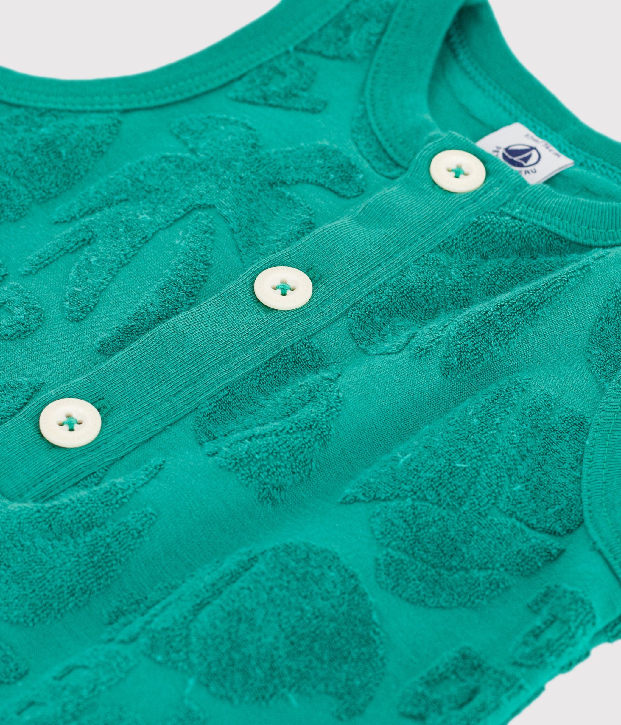 combinaison-courte-bébé-en-coton-motifs-palmiers