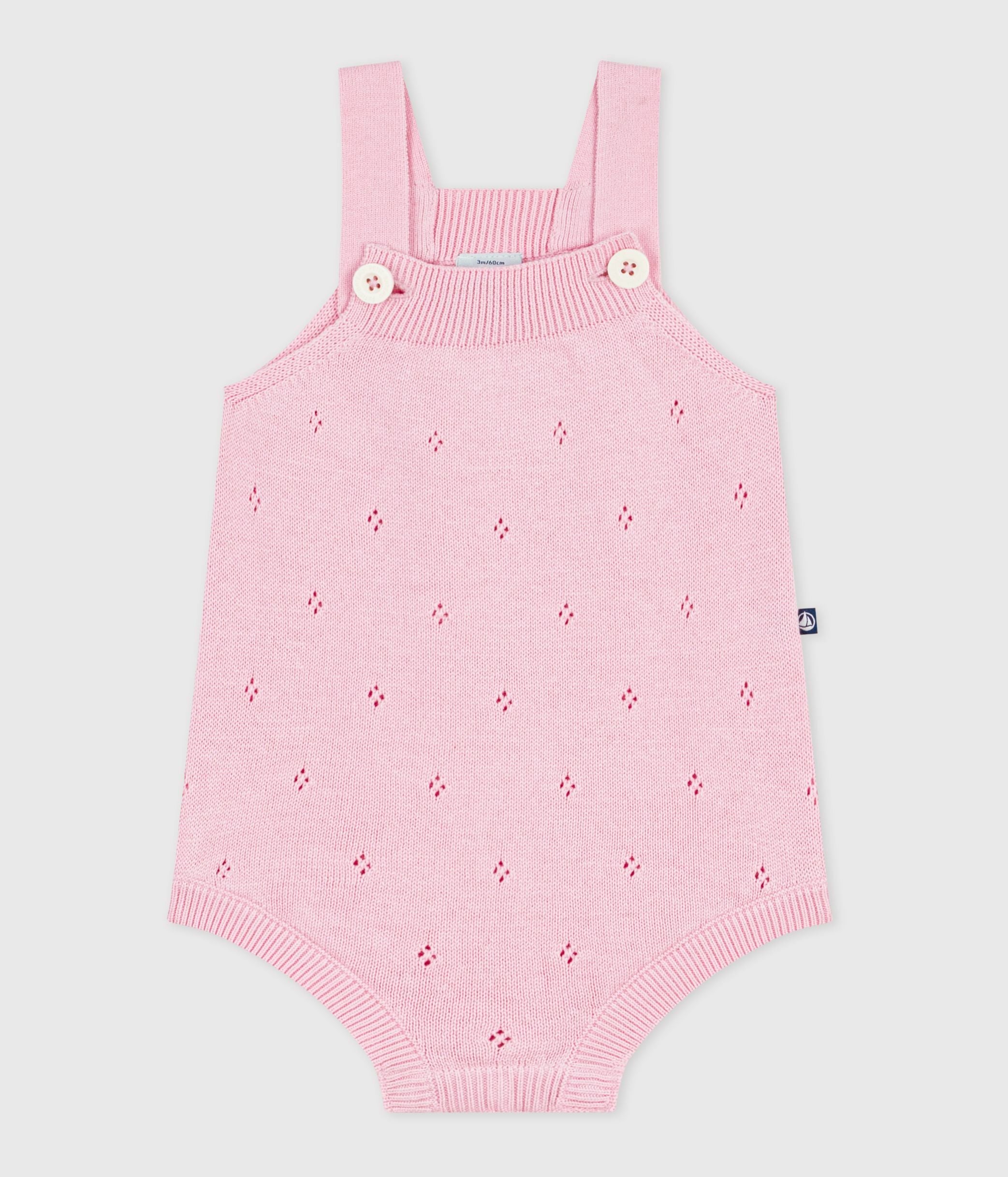 combinaison-courte-bébé-en-tricot-de-coton-ajouré