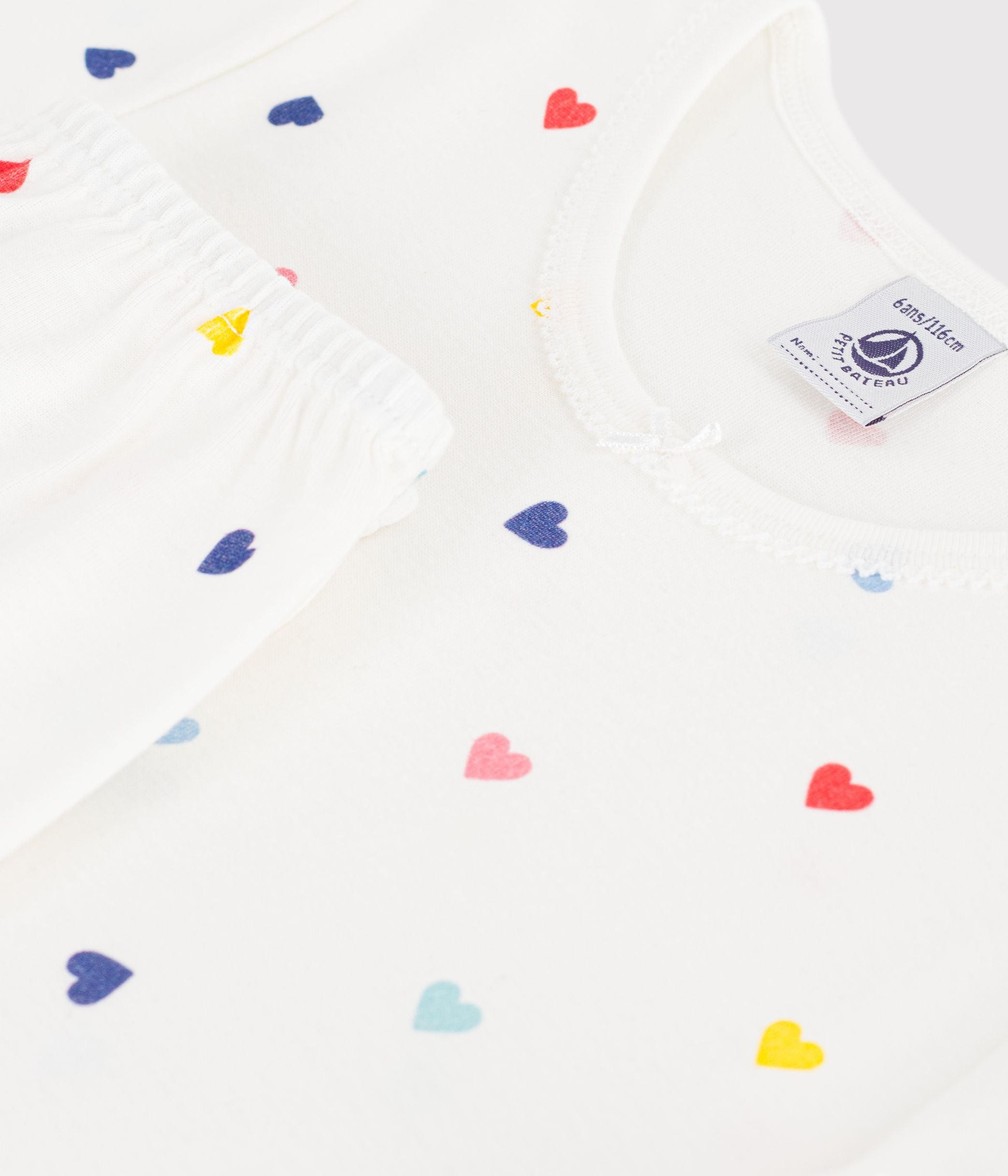 pyjama-enfant-en-coton-manches-courtes-jambes-longues-à-coeurs