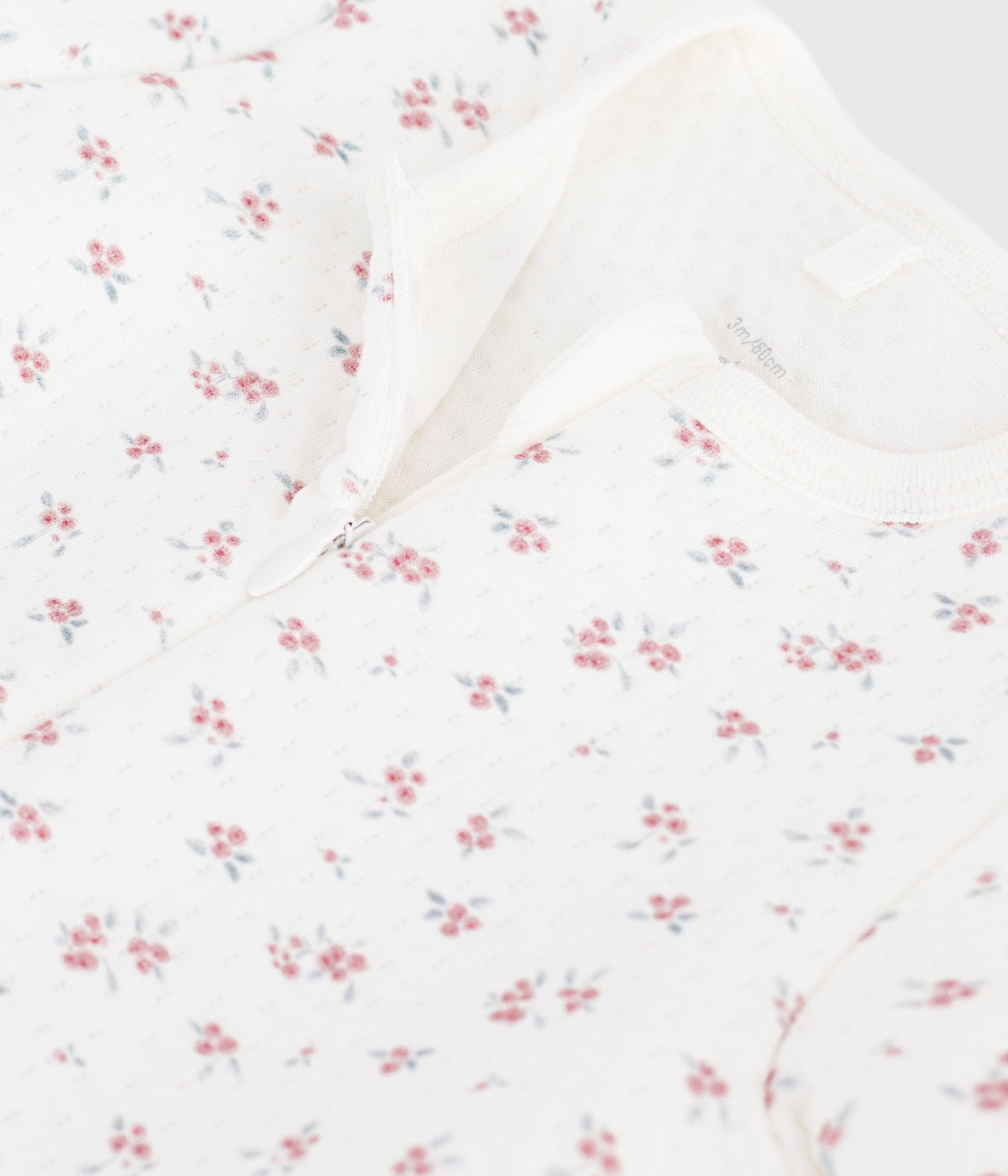 pyjama-bébé-en-tubique-imprimé-à-fleurs
