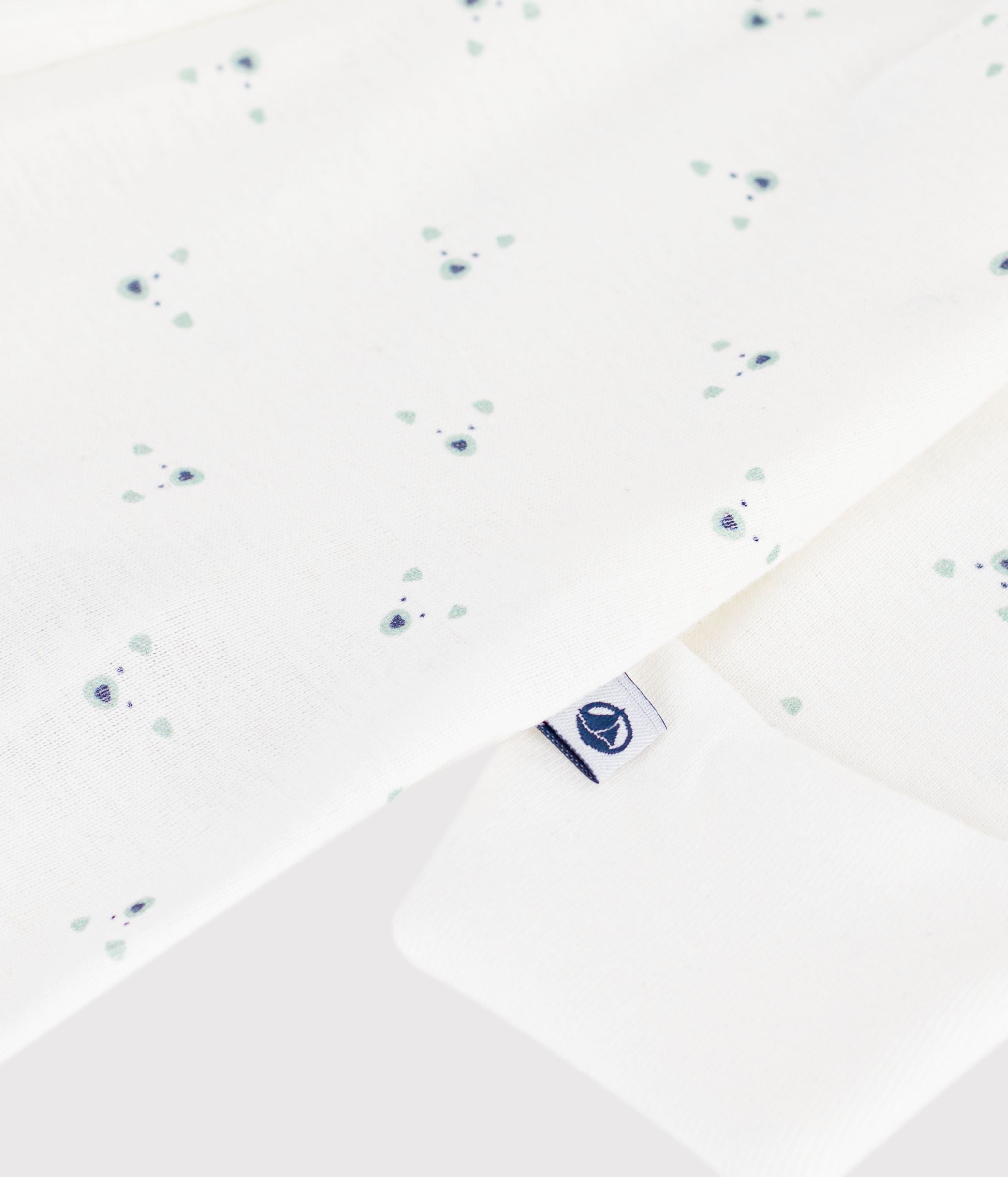 pyjama-bébé-en-coton-imprimé-à-fleurs