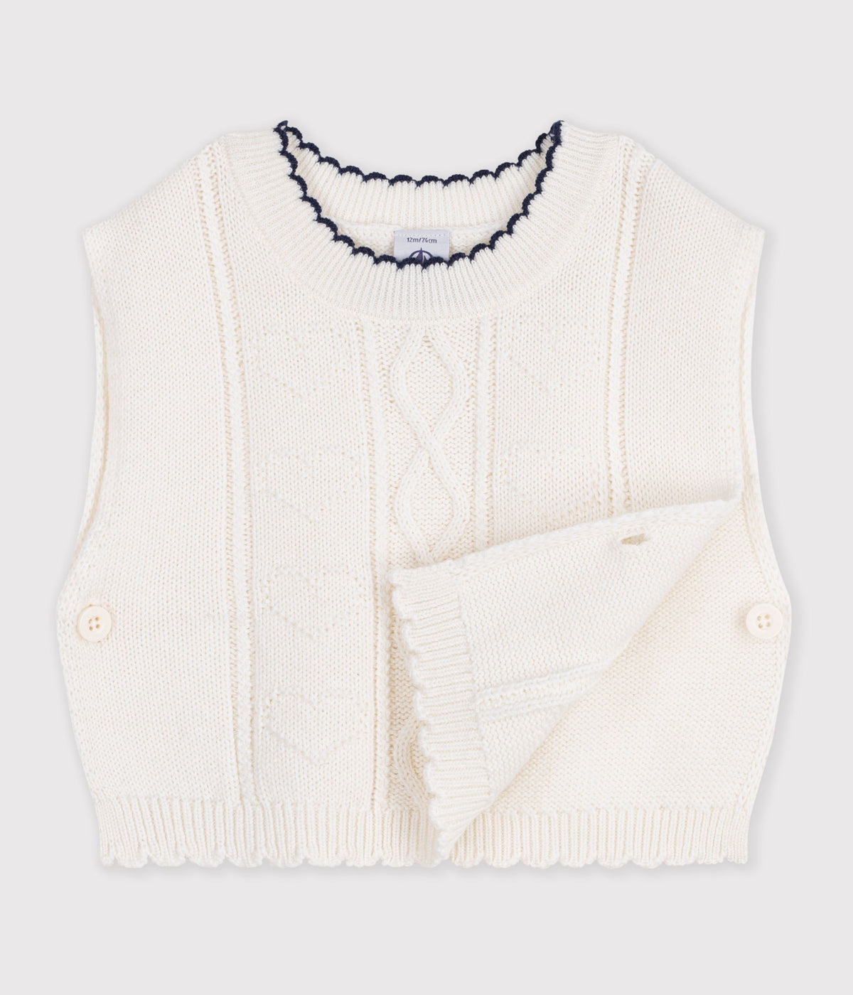 pull-bébé-en-tricot-laine-et-coton-sans-manches