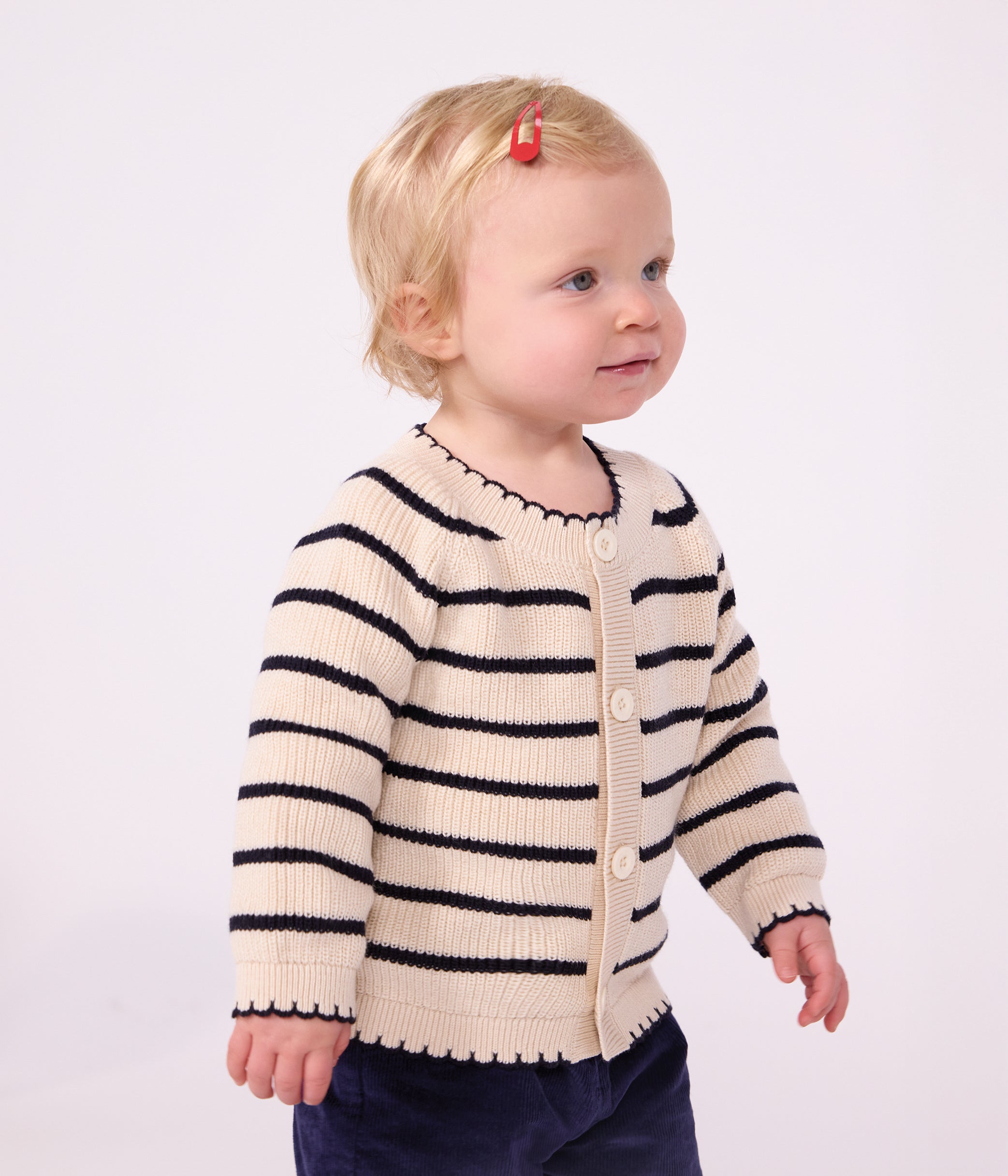 cardigan-bébé-en-coton-à-rayures