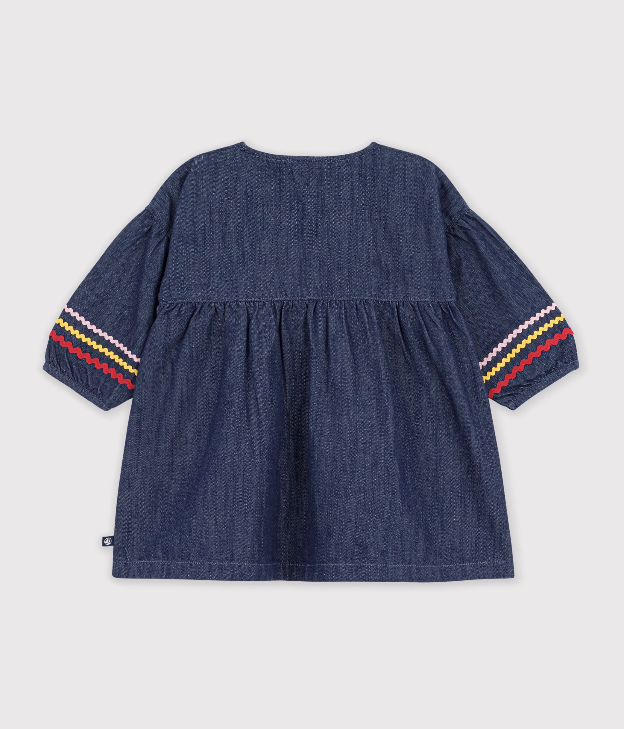 robe-bébé-en-denim-manches-longues