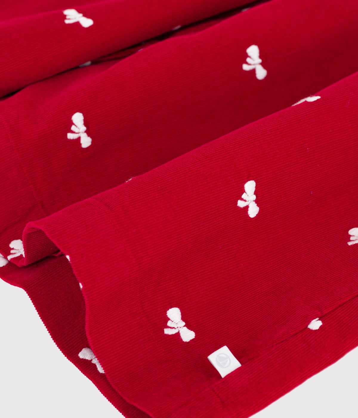 robe-enfant-en-velours-manches-longue-imprimée-noeuds