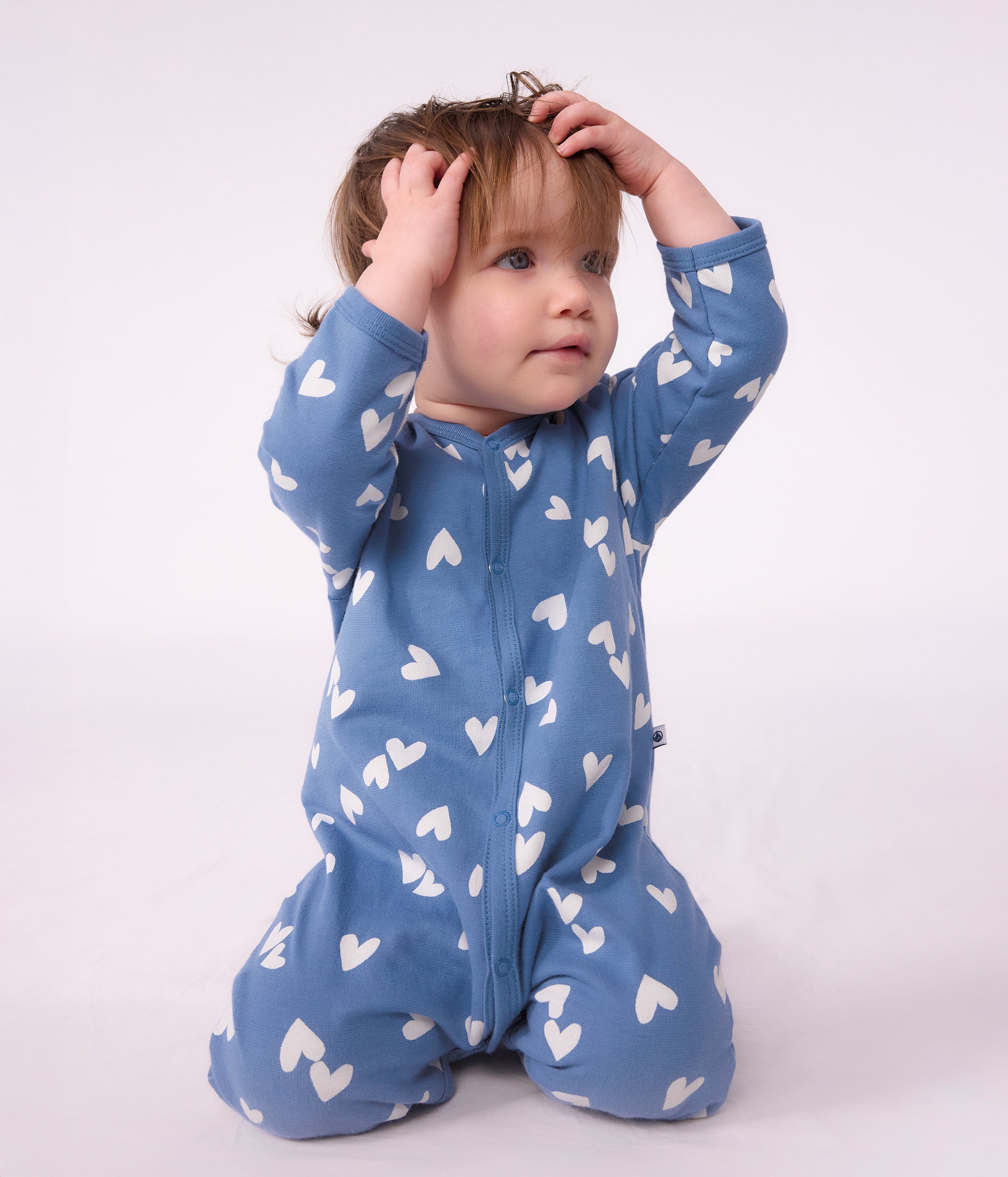 pyjama-bébé-en-molleton-imprimé-coeurs