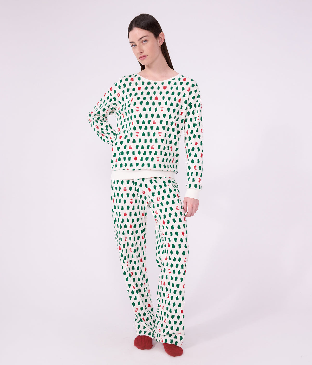 pyjama-femme-en-coton-imprimé-sapins