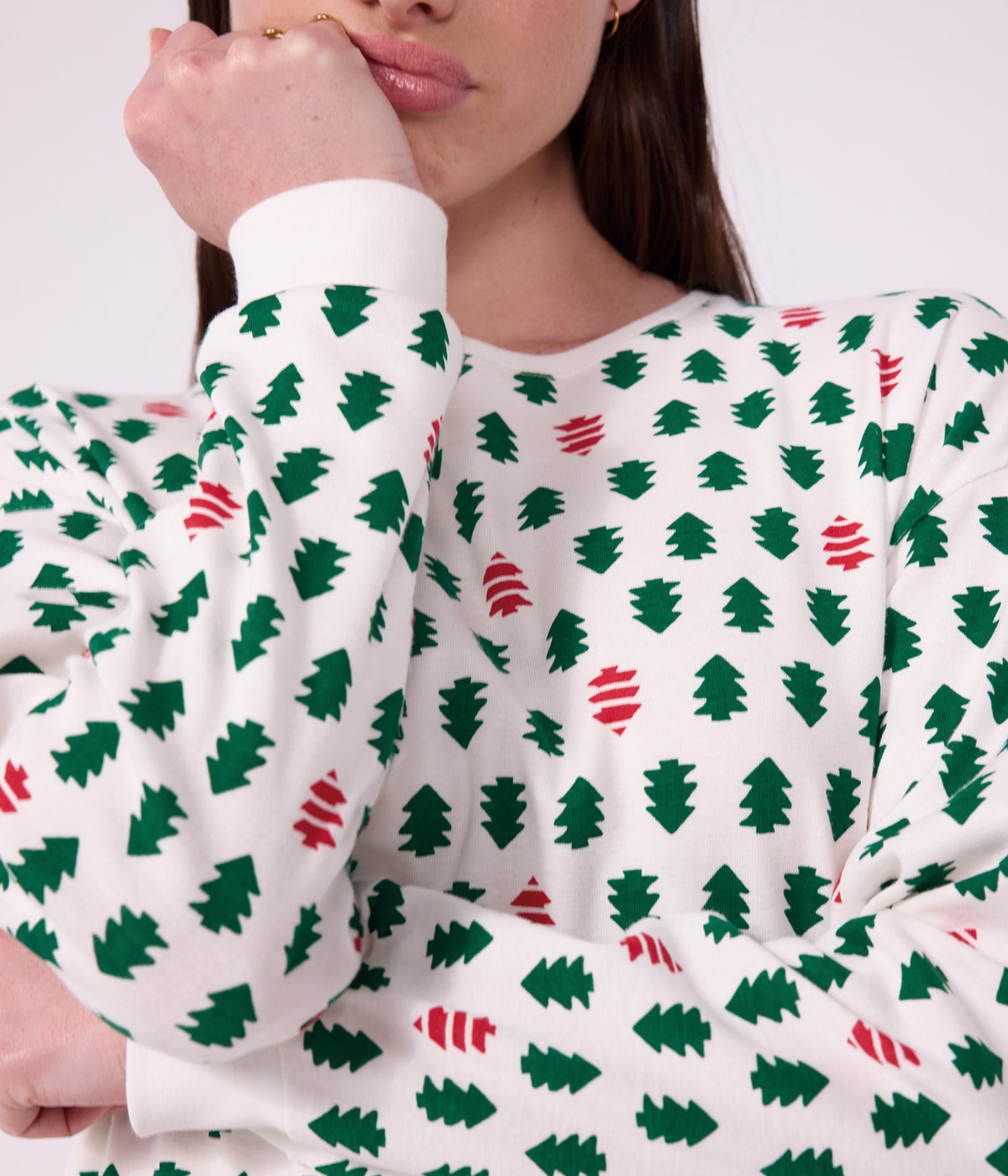 pyjama-femme-en-coton-imprimé-sapins