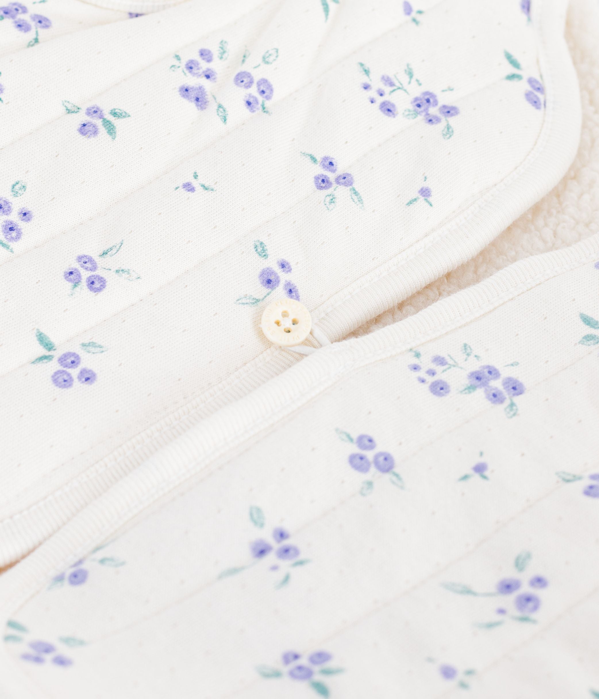 gilet-bébé-en-coton-et-sherpa-sans-manches-imprimé-fleurs