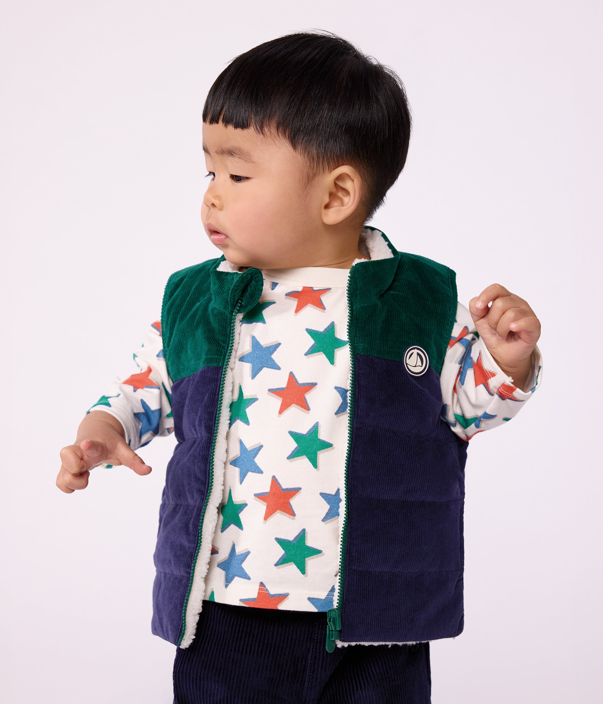 doudoune-bébé-sans-manches-en-velours-réversible-sherpa