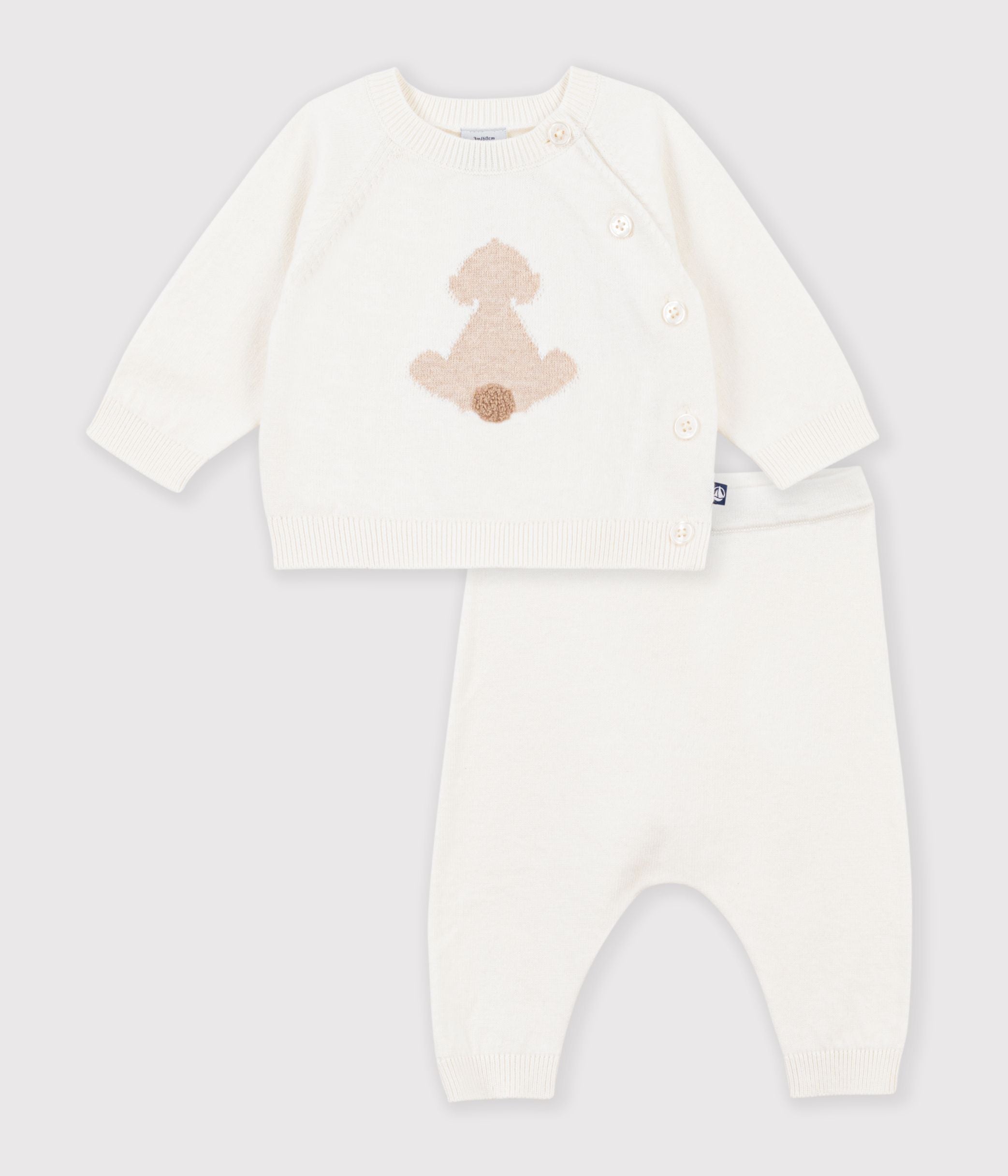 ensemble-bébé-en-tricot-à-motif