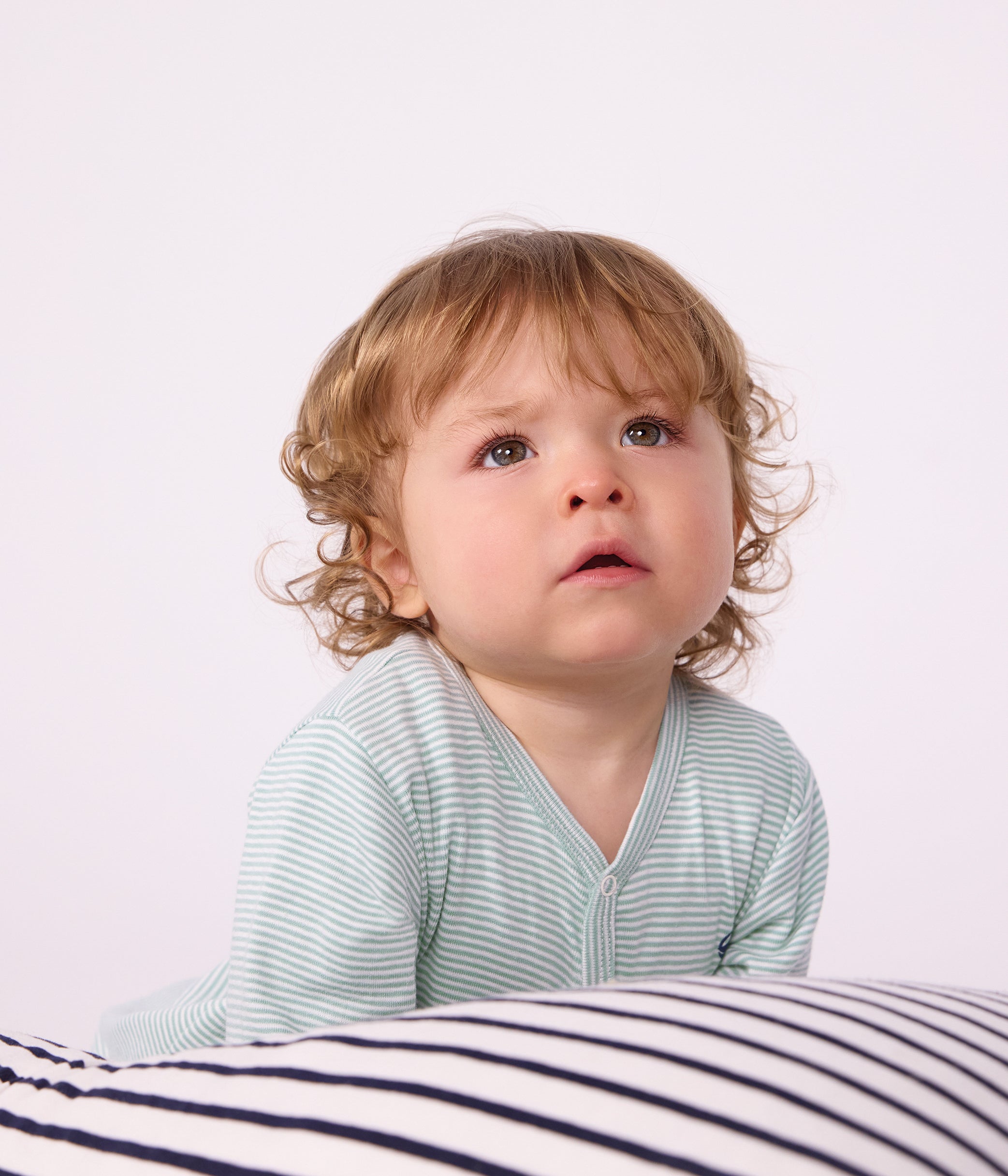 pyjama-bébé-en-coton-à-rayures-milleraies